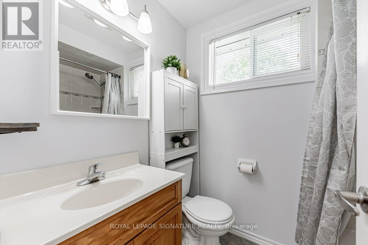 105 Bergen Road, Toronto, Ontario  M1P 1S3 - Photo 11 - E12482420