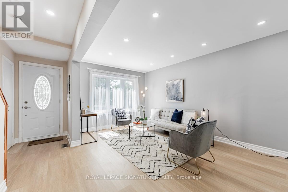 105 Bergen Road, Toronto, Ontario  M1P 1S3 - Photo 5 - E12482420