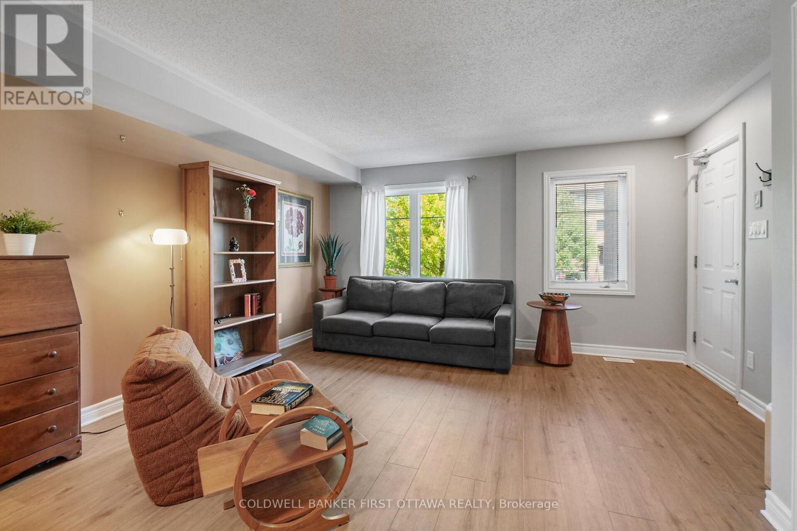 A - 283 Titanium Private N, Ottawa, Ontario  K1C 0A5 - Photo 7 - X12367578