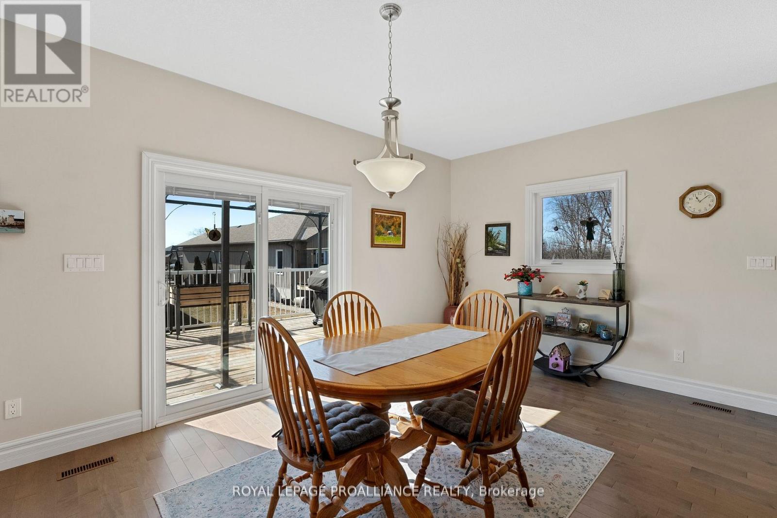 5 Conger Drive, Prince Edward County (Wellington Ward), Ontario  K0K 3L0 - Photo 15 - X12482437