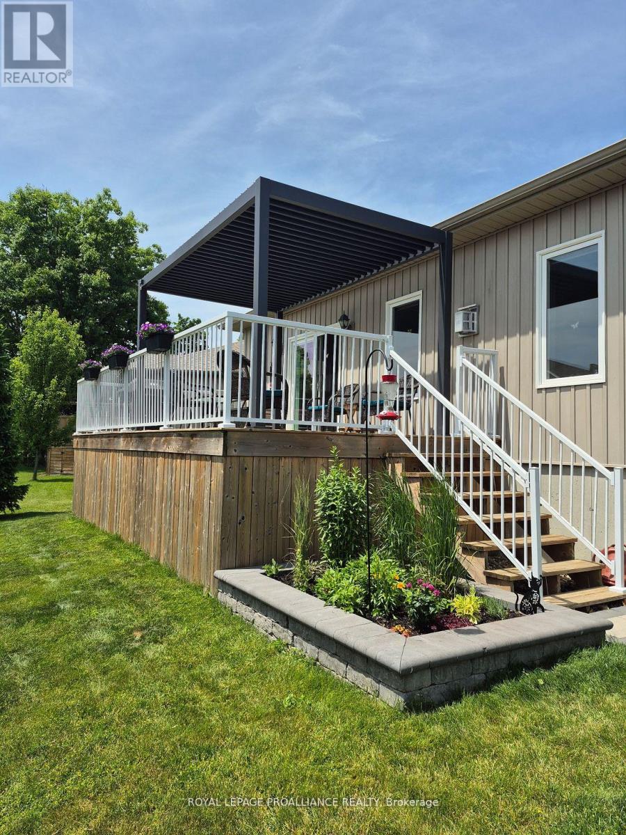 5 Conger Drive, Prince Edward County (Wellington Ward), Ontario  K0K 3L0 - Photo 17 - X12482437