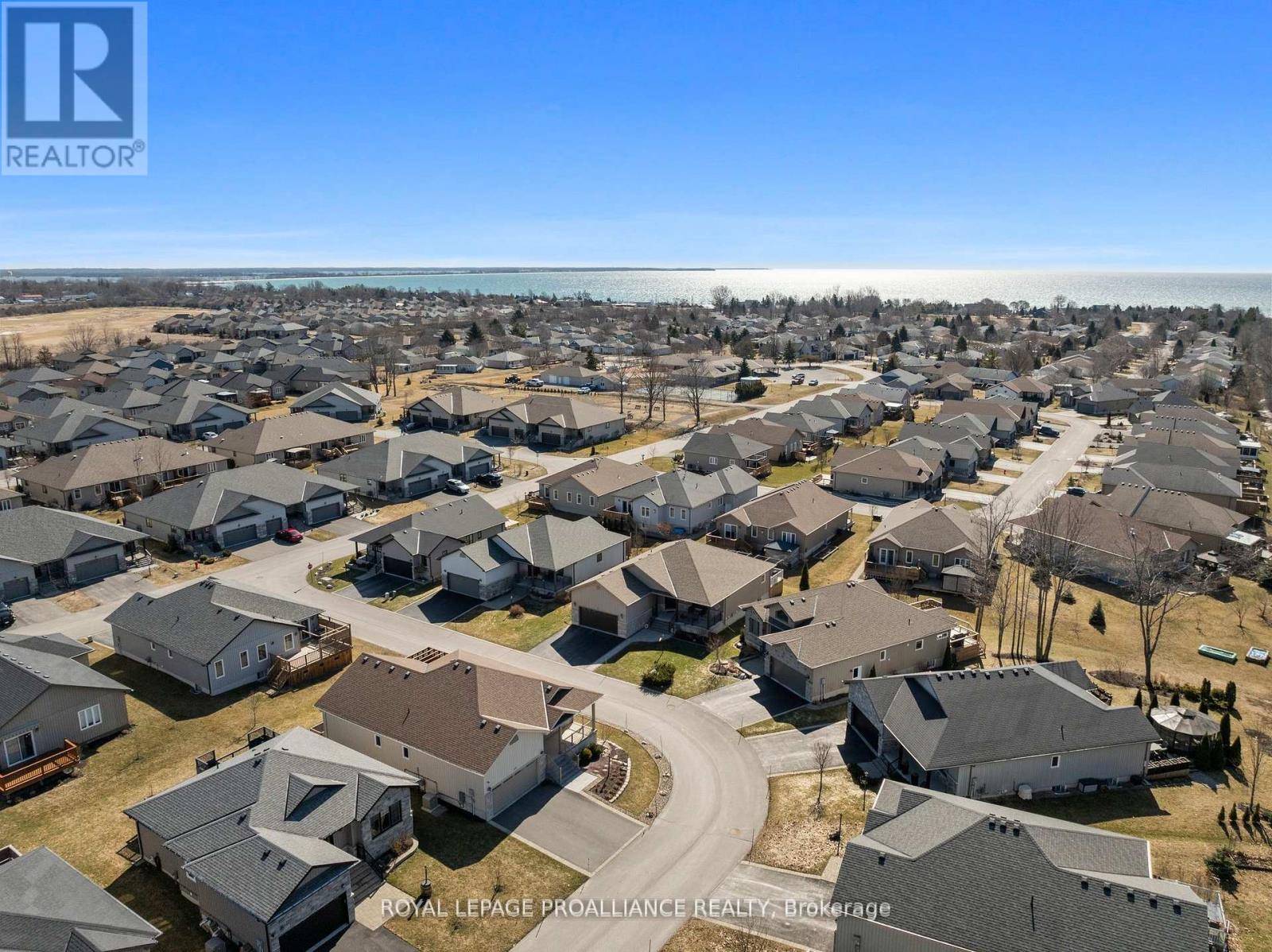 5 Conger Drive, Prince Edward County (Wellington Ward), Ontario  K0K 3L0 - Photo 2 - X12482437