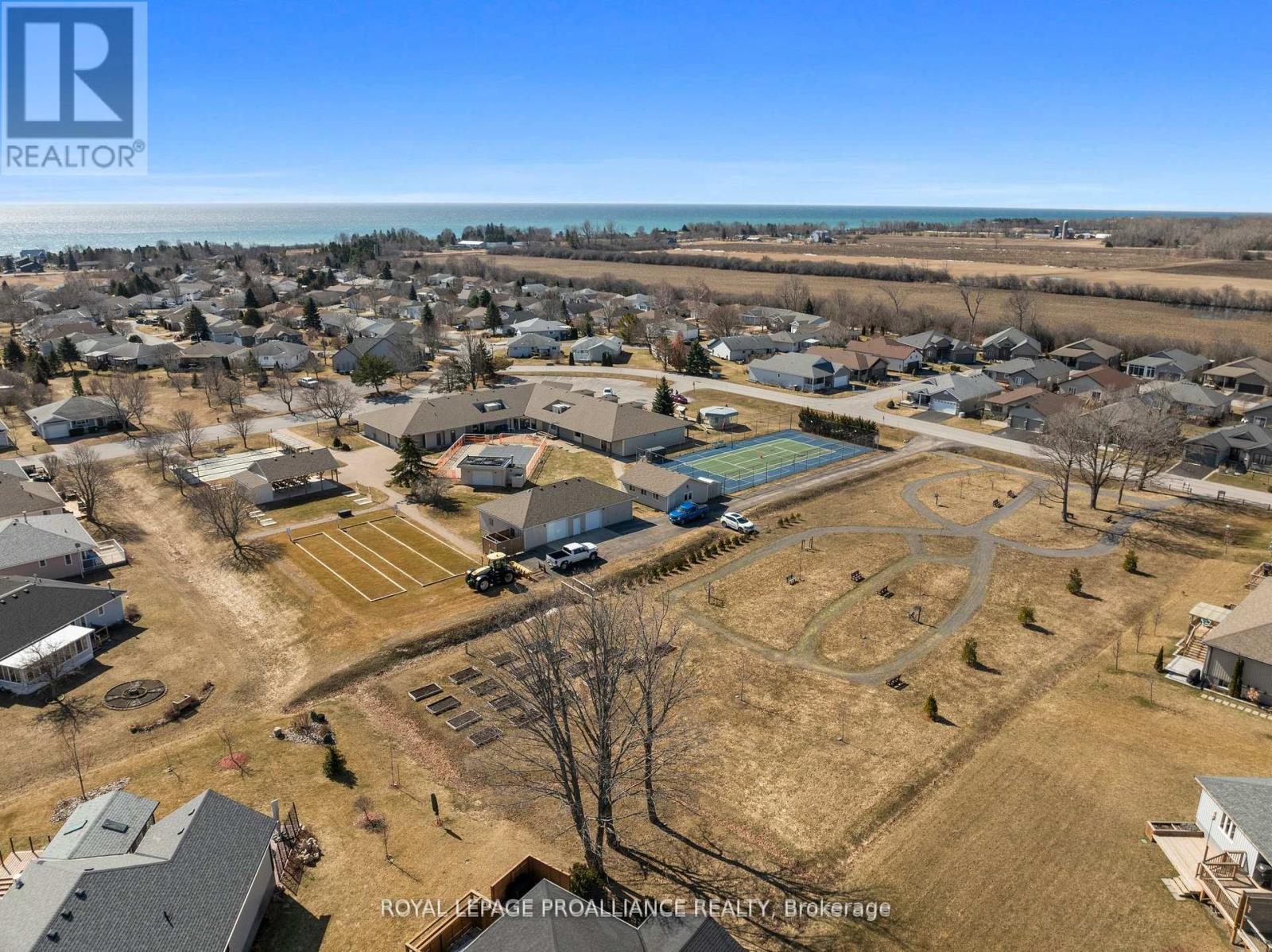 5 Conger Drive, Prince Edward County (Wellington Ward), Ontario  K0K 3L0 - Photo 38 - X12482437