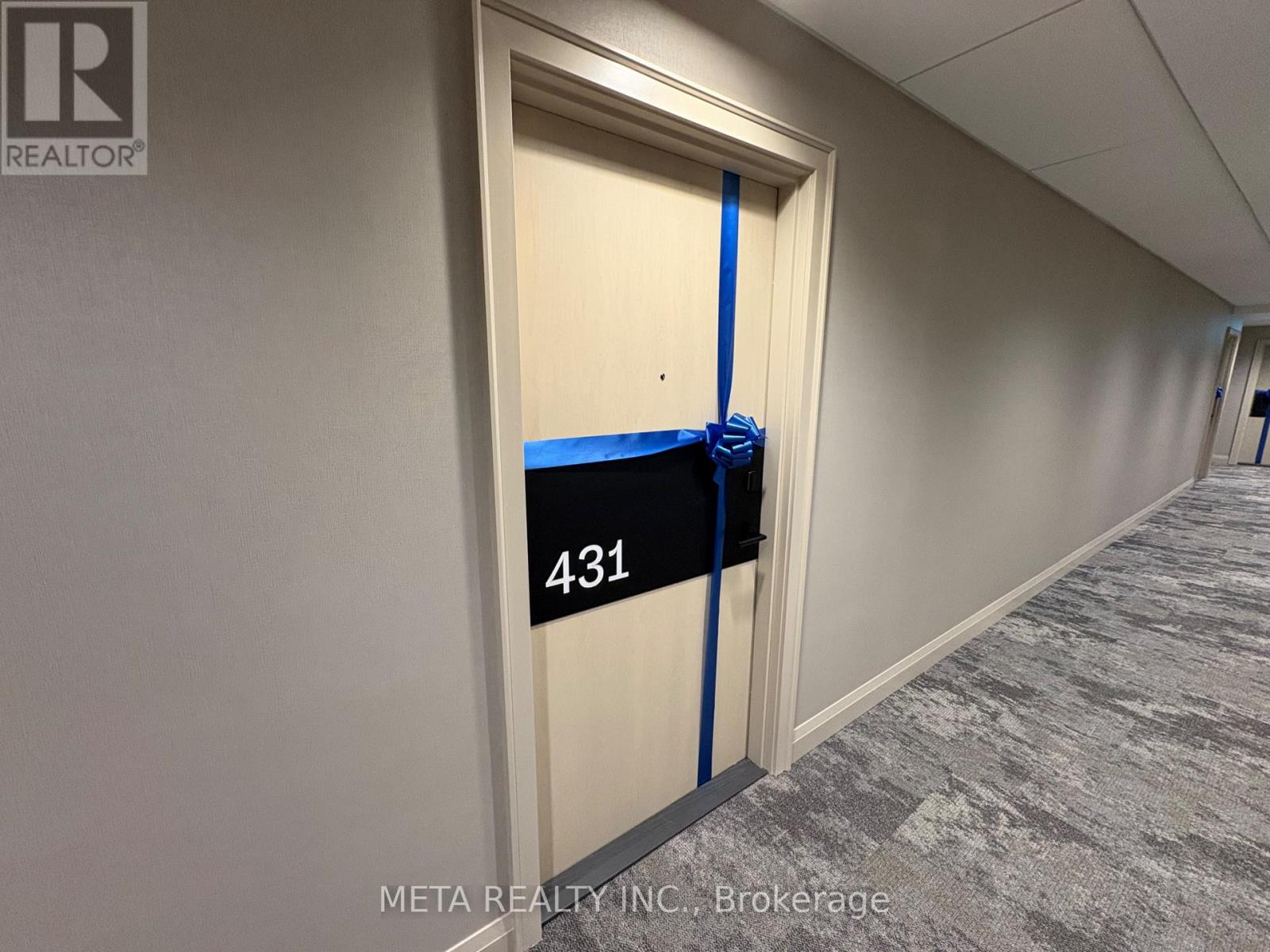 431 - 3250 Carding Mill Trail, Oakville, Ontario  L6M 1L3 - Photo 3 - W12482387