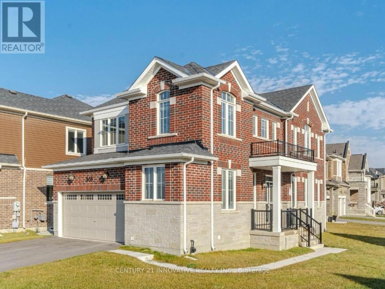 568 Boyd Lane, Milton, Ontario  L9E 1W6 - Photo 2 - W12482388