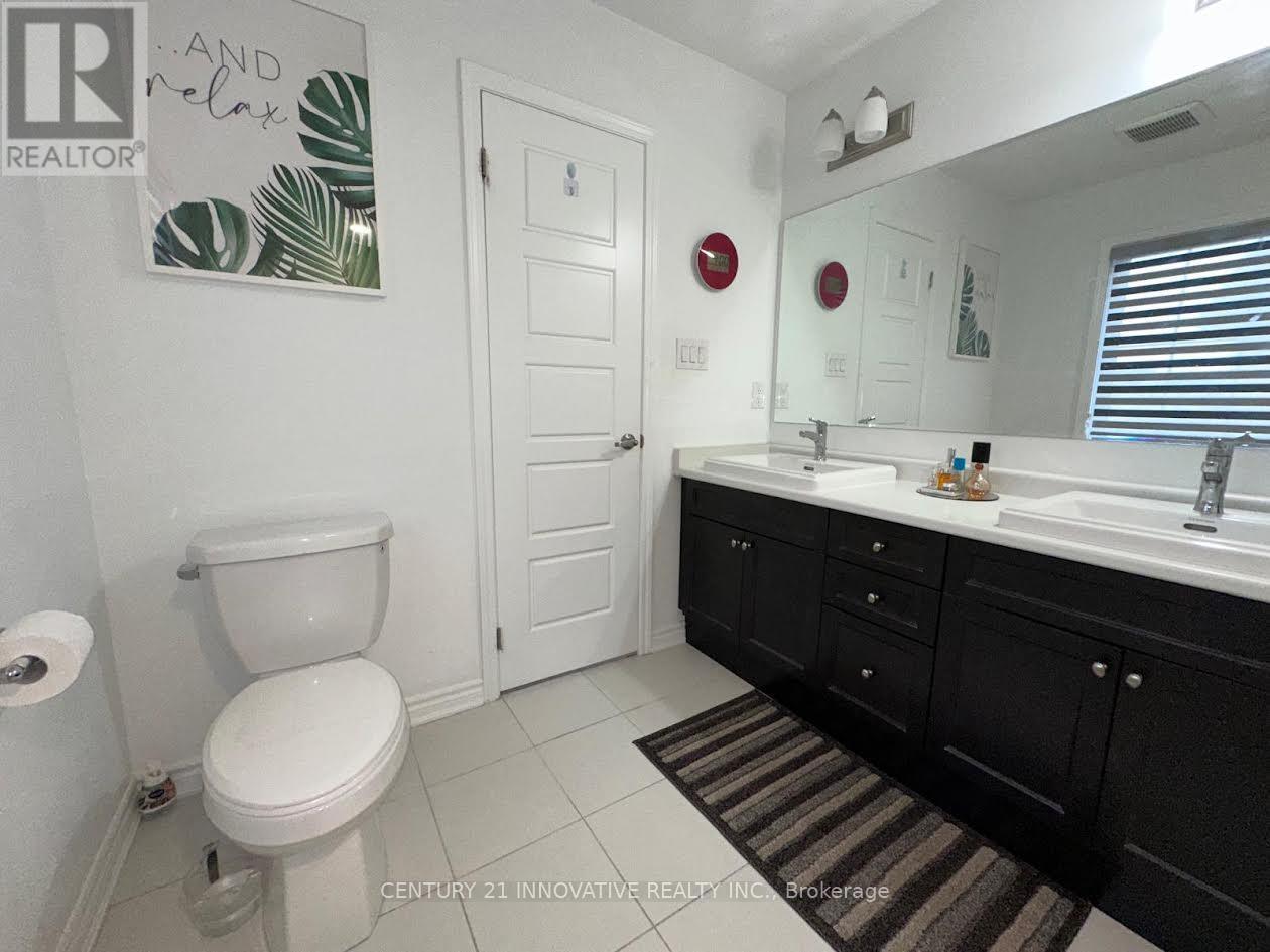 568 Boyd Lane, Milton, Ontario  L9E 1W6 - Photo 42 - W12482388