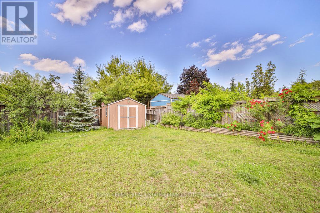 44 Game Creek Crescent, Brampton (Northwest Sandalwood Parkway), Ontario  L7A 0K3 - Photo 46 - W12482390