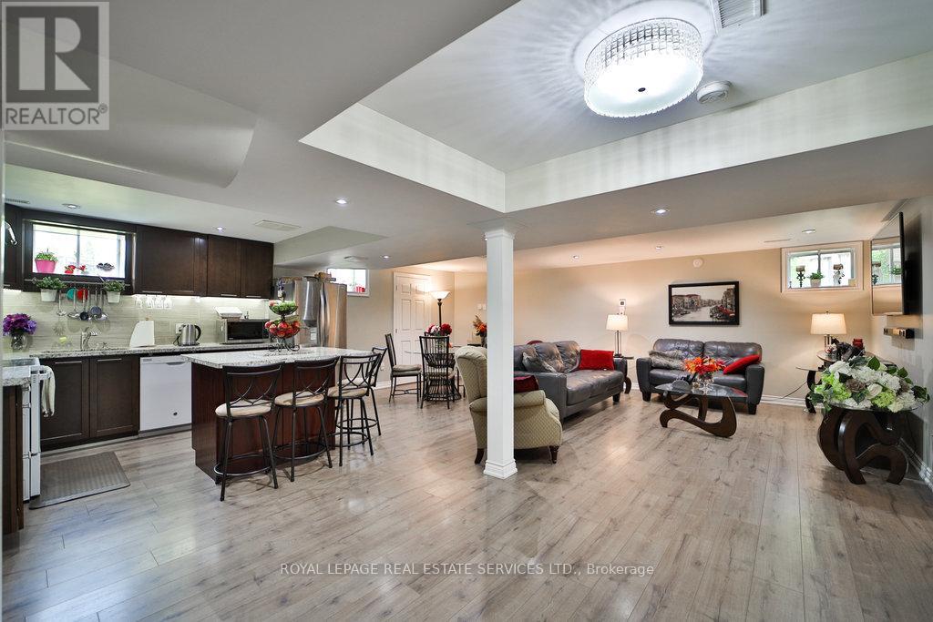 44 Game Creek Crescent, Brampton (Northwest Sandalwood Parkway), Ontario  L7A 0K3 - Photo 7 - W12482390