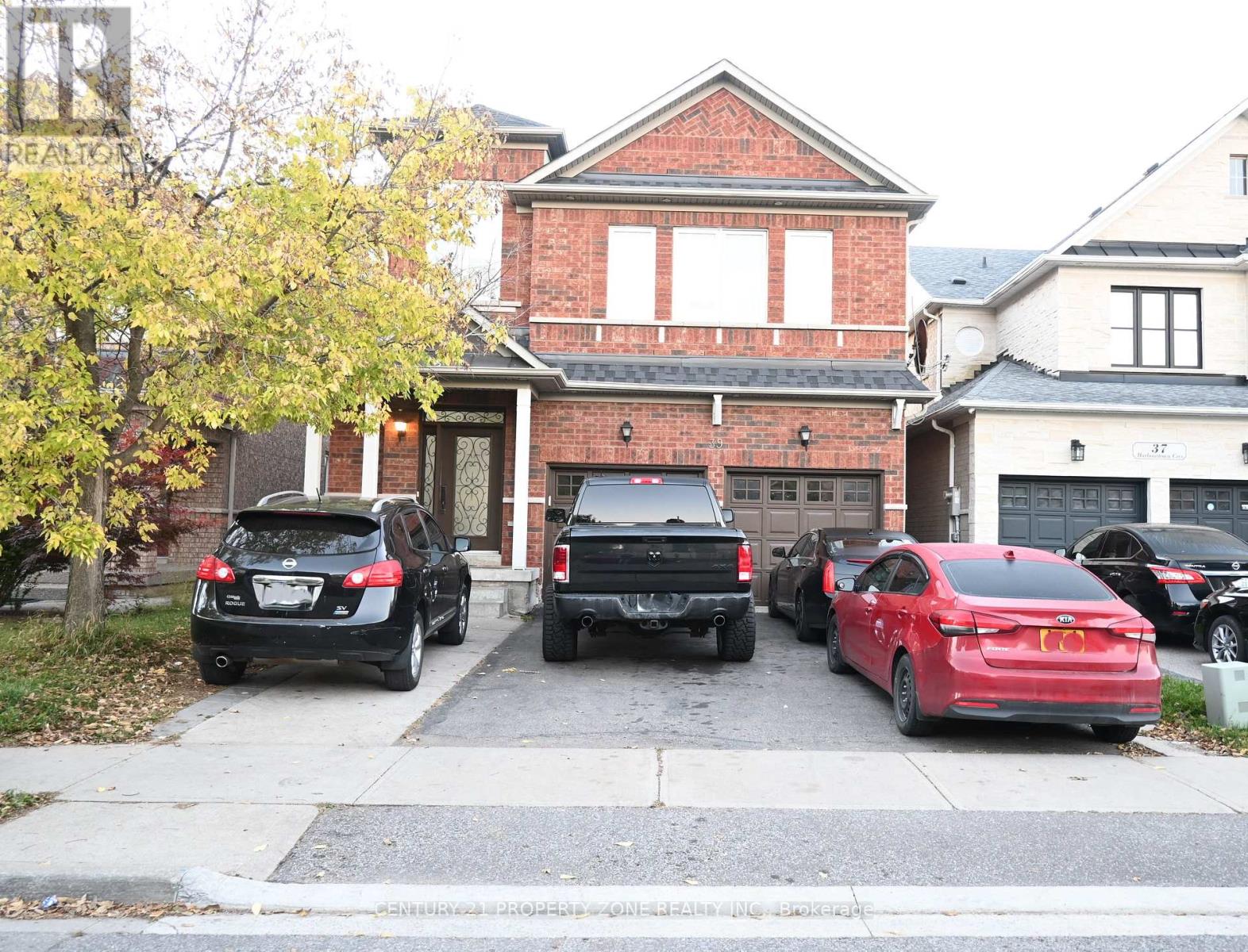 39 HARBOURTOWN CRESCENT, Brampton, Ontario