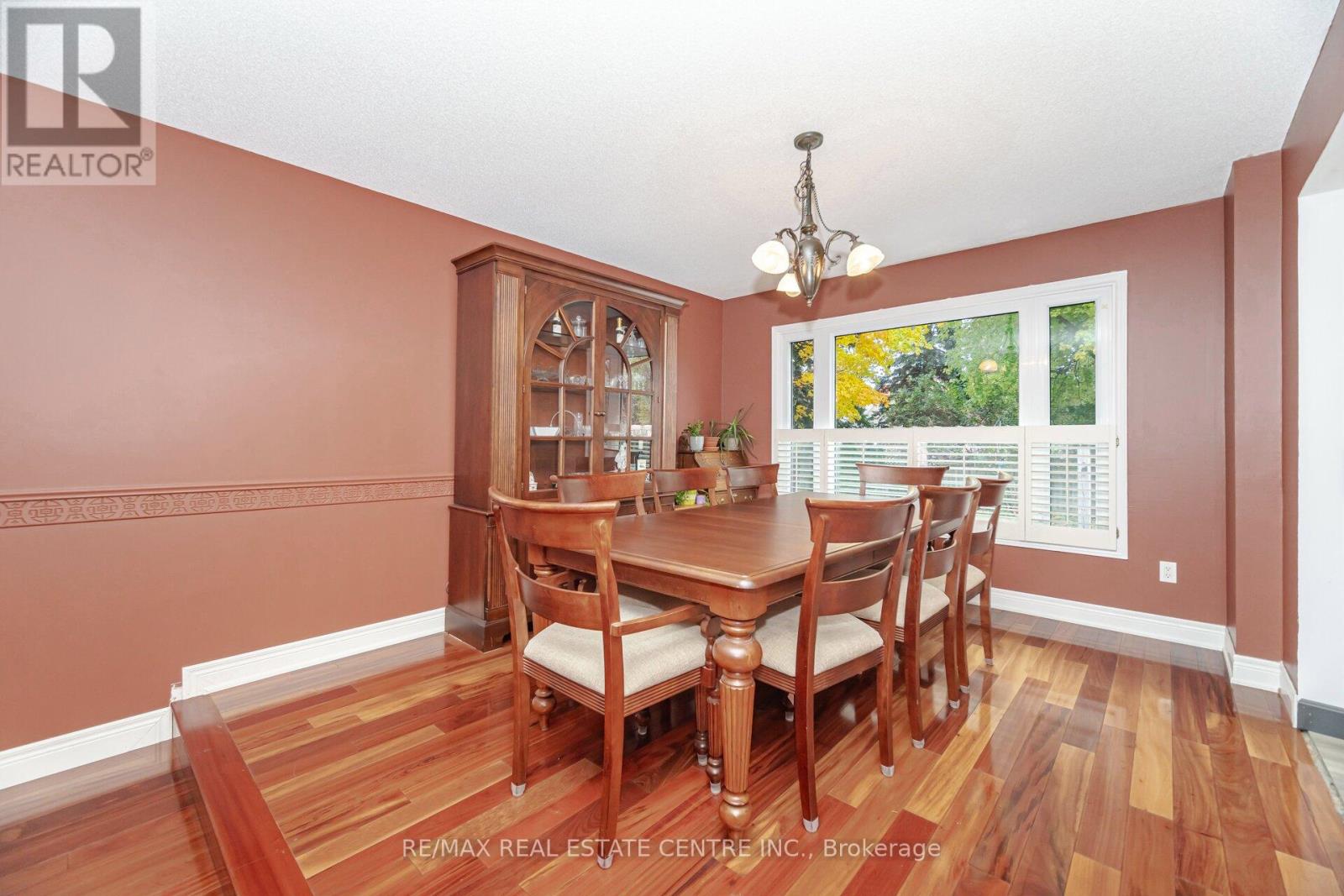 10 Bluebird Court, Brampton, Ontario  L6Z 3K9 - Photo 24 - W12482402