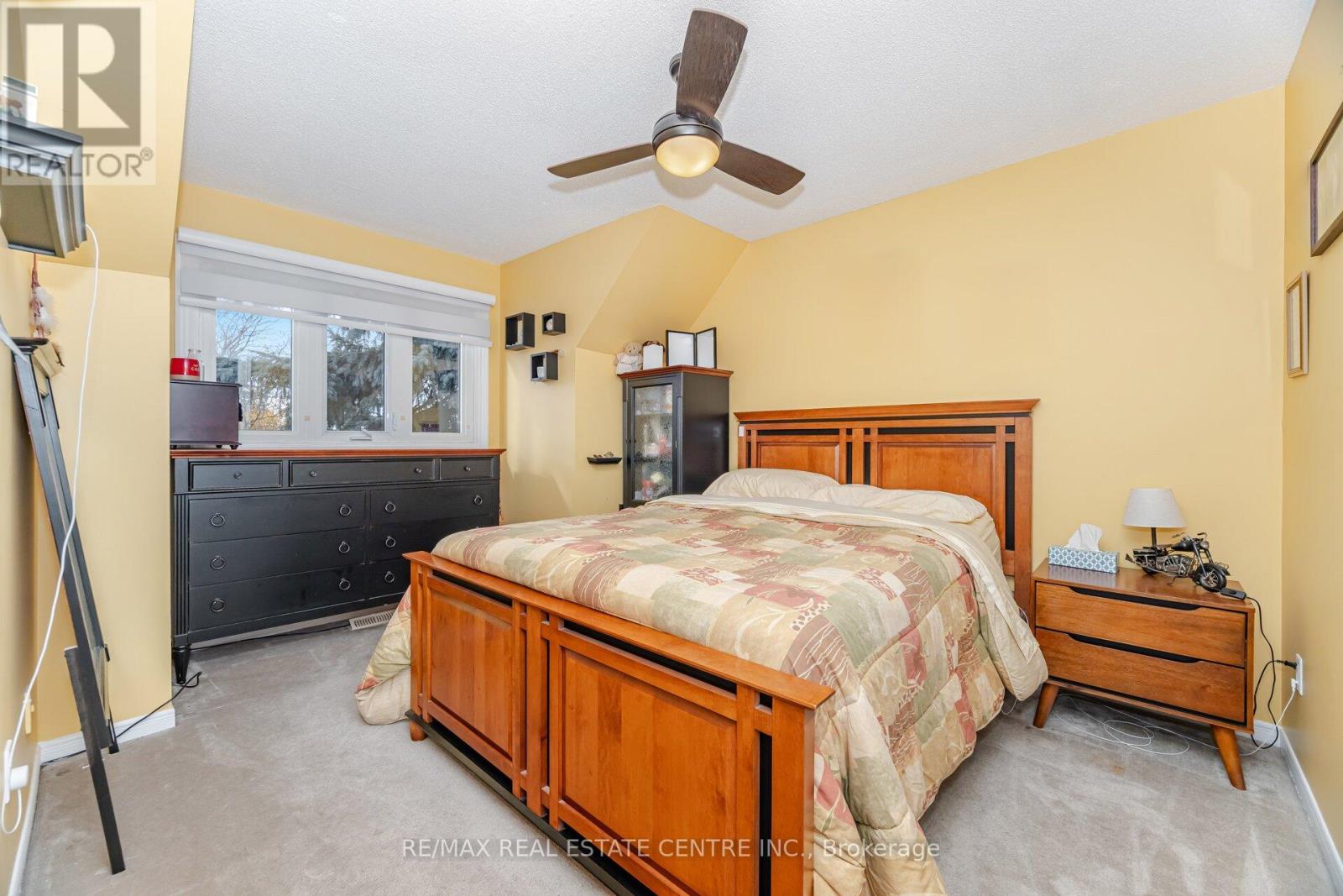 10 Bluebird Court, Brampton, Ontario  L6Z 3K9 - Photo 39 - W12482402