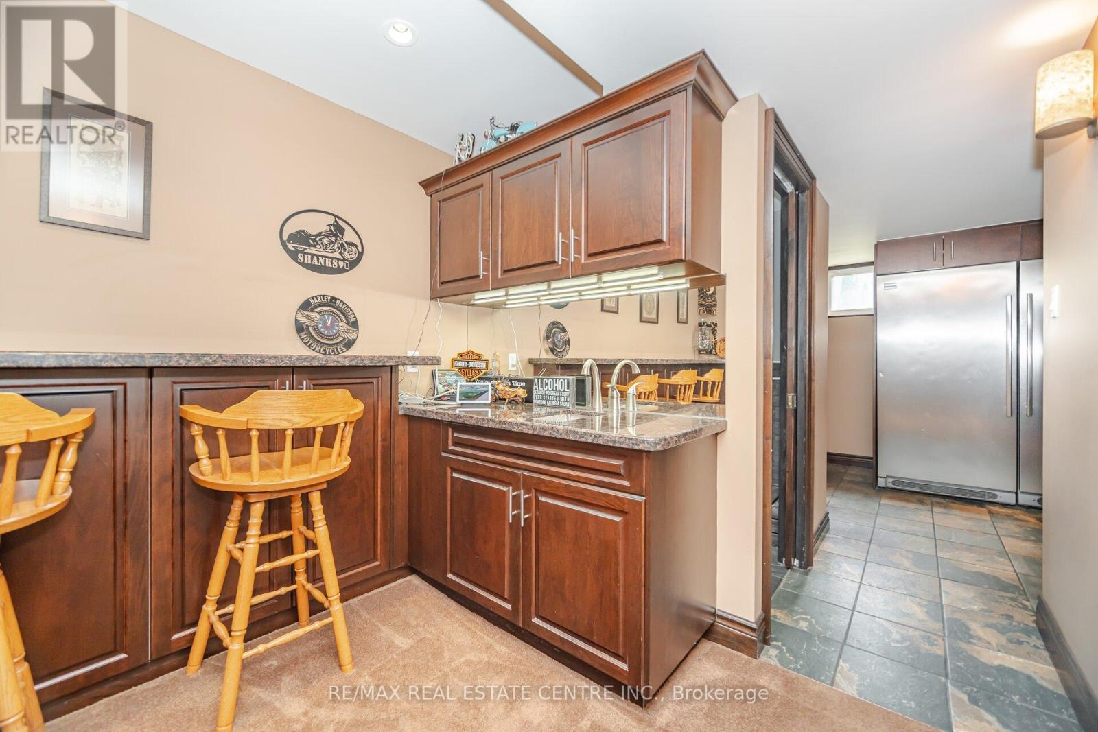 10 Bluebird Court, Brampton, Ontario  L6Z 3K9 - Photo 46 - W12482402