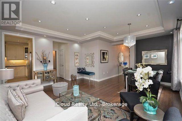 109 Kaitting Trail Sw, Oakville, Ontario  L6M 0T6 - Photo 7 - W12482405