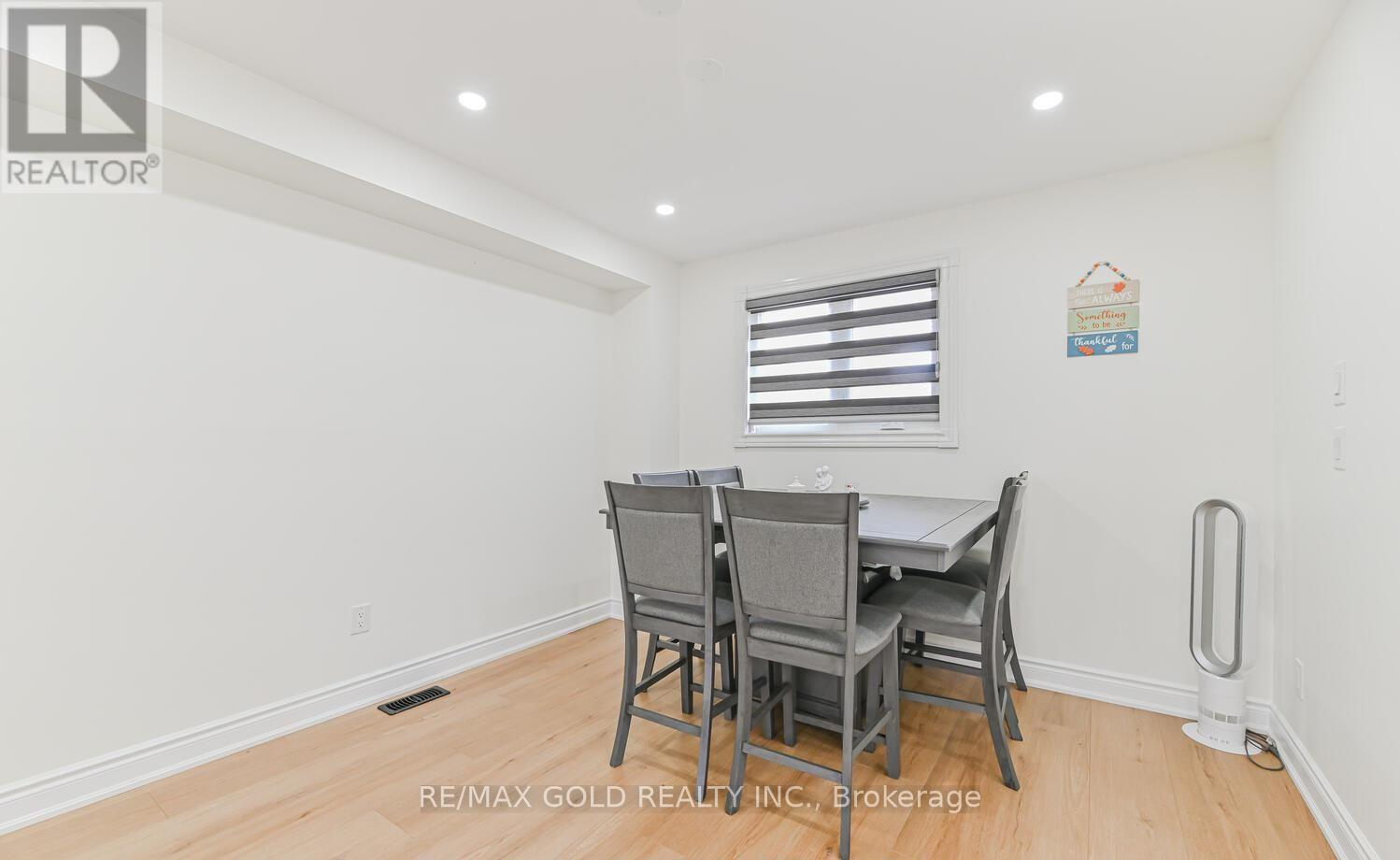 81 Drake Boulevard, Brampton, Ontario  L6T 3L2 - Photo 10 - W12482409