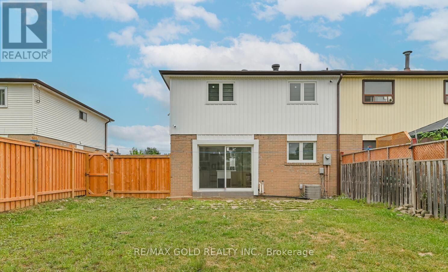 81 Drake Boulevard, Brampton, Ontario  L6T 3L2 - Photo 29 - W12482409