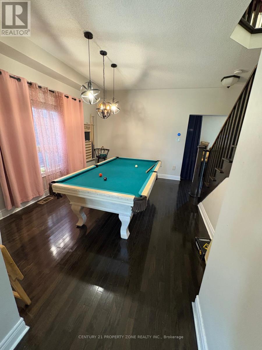 309 Brisdale Drive, Brampton, Ontario  L7A 3A1 - Photo 3 - W12482416