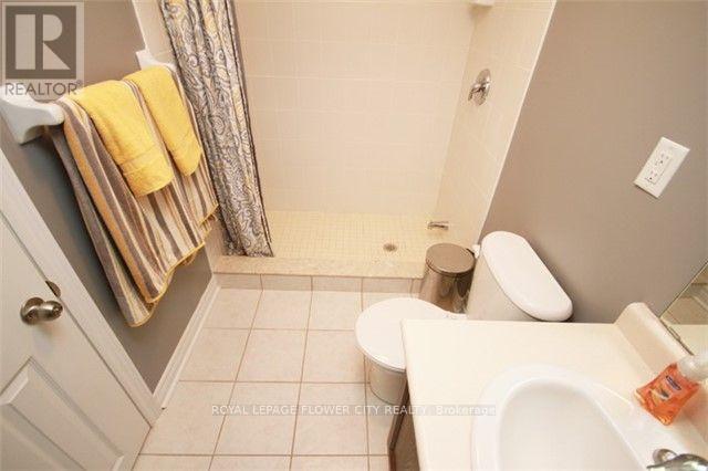 9710 Mclaughlin Road N, Brampton, Ontario  L6X 0T8 - Photo 5 - W12482418