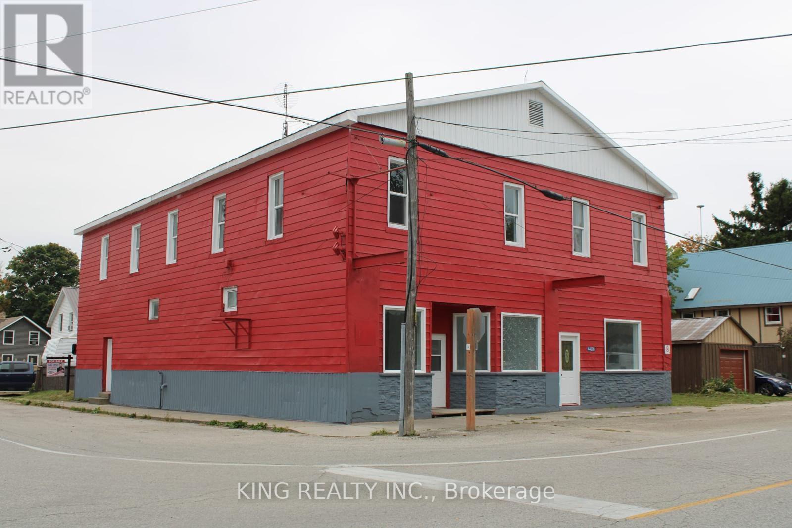 44399 Brandon Road, Huron East, Ontario  N0G 1T0 - Photo 2 - X12482414