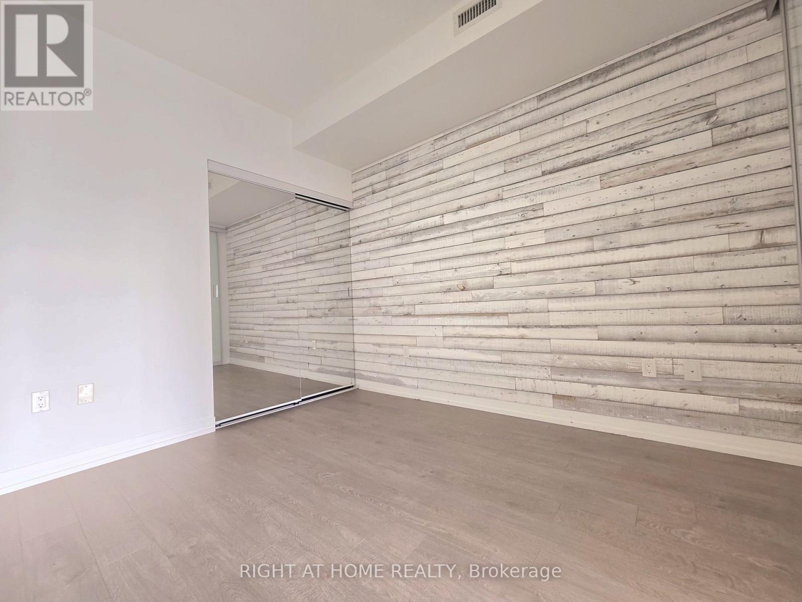 931 - 251 Jarvis Street, Toronto, Ontario  M5B 0C3 - Photo 3 - C12482425