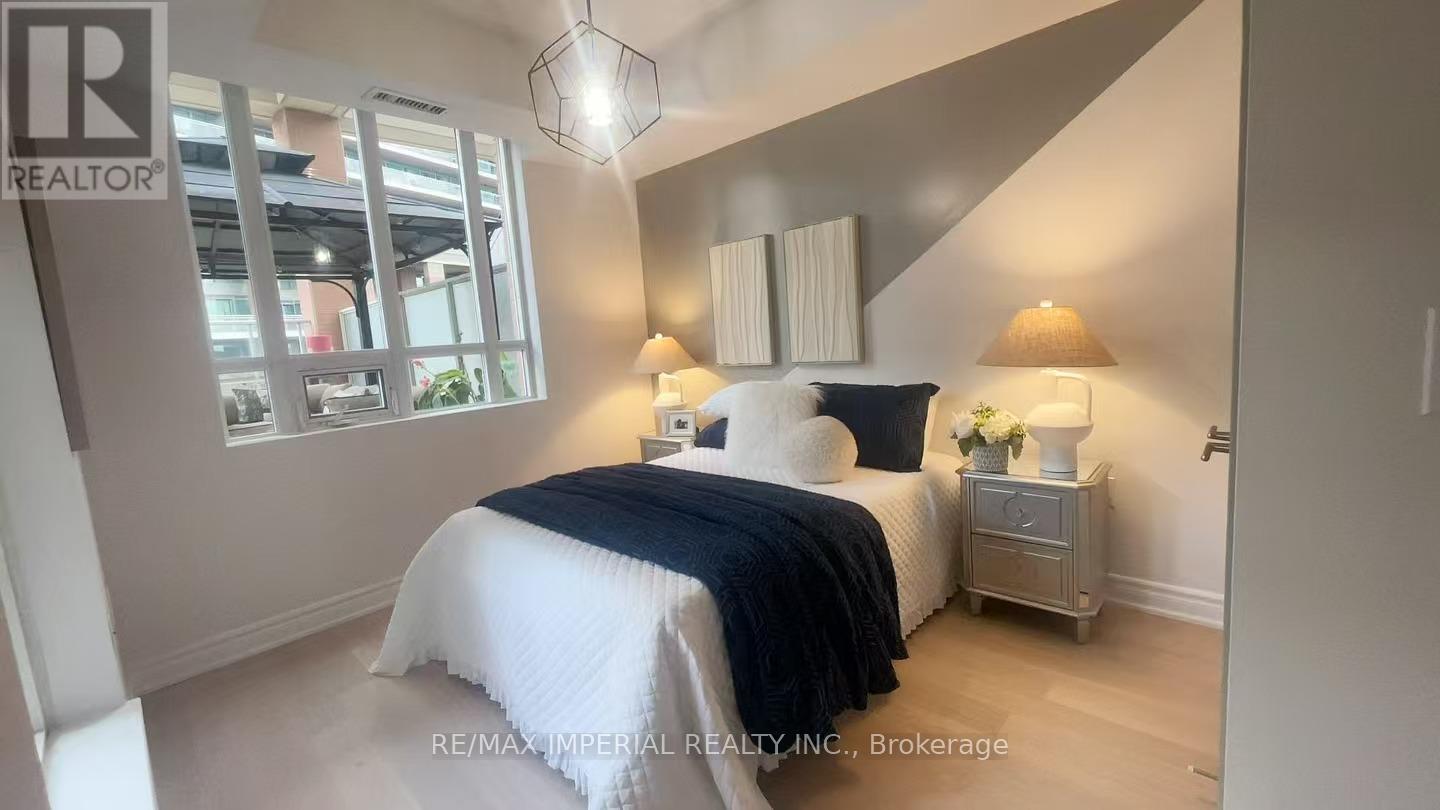 406 - 125 Western Battery Road, Toronto, Ontario  M6K 3R8 - Photo 4 - C12482433