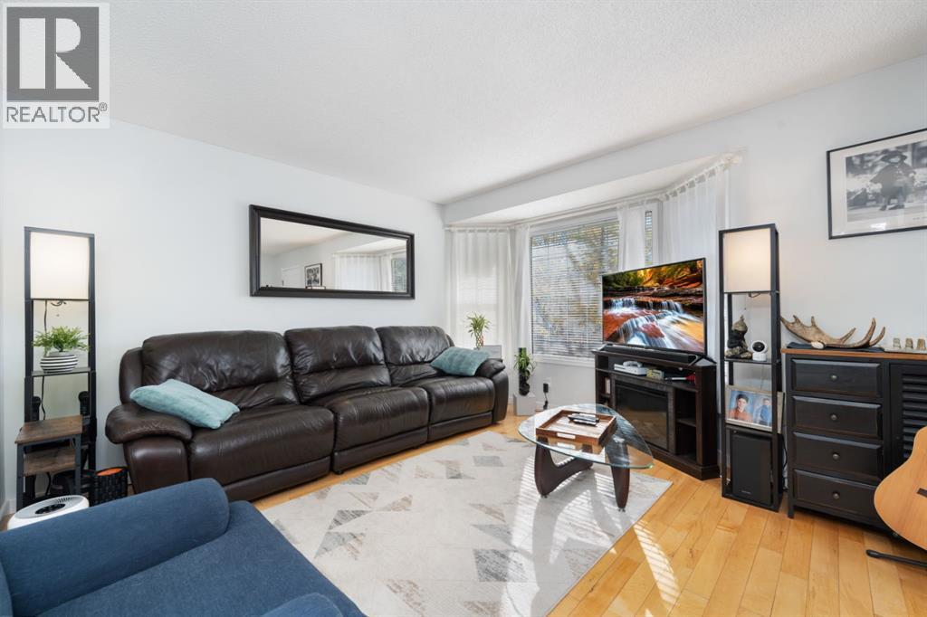 291 Arbour Grove Close Nw, Calgary, Alberta  T3G 4J3 - Photo 7 - A2263071