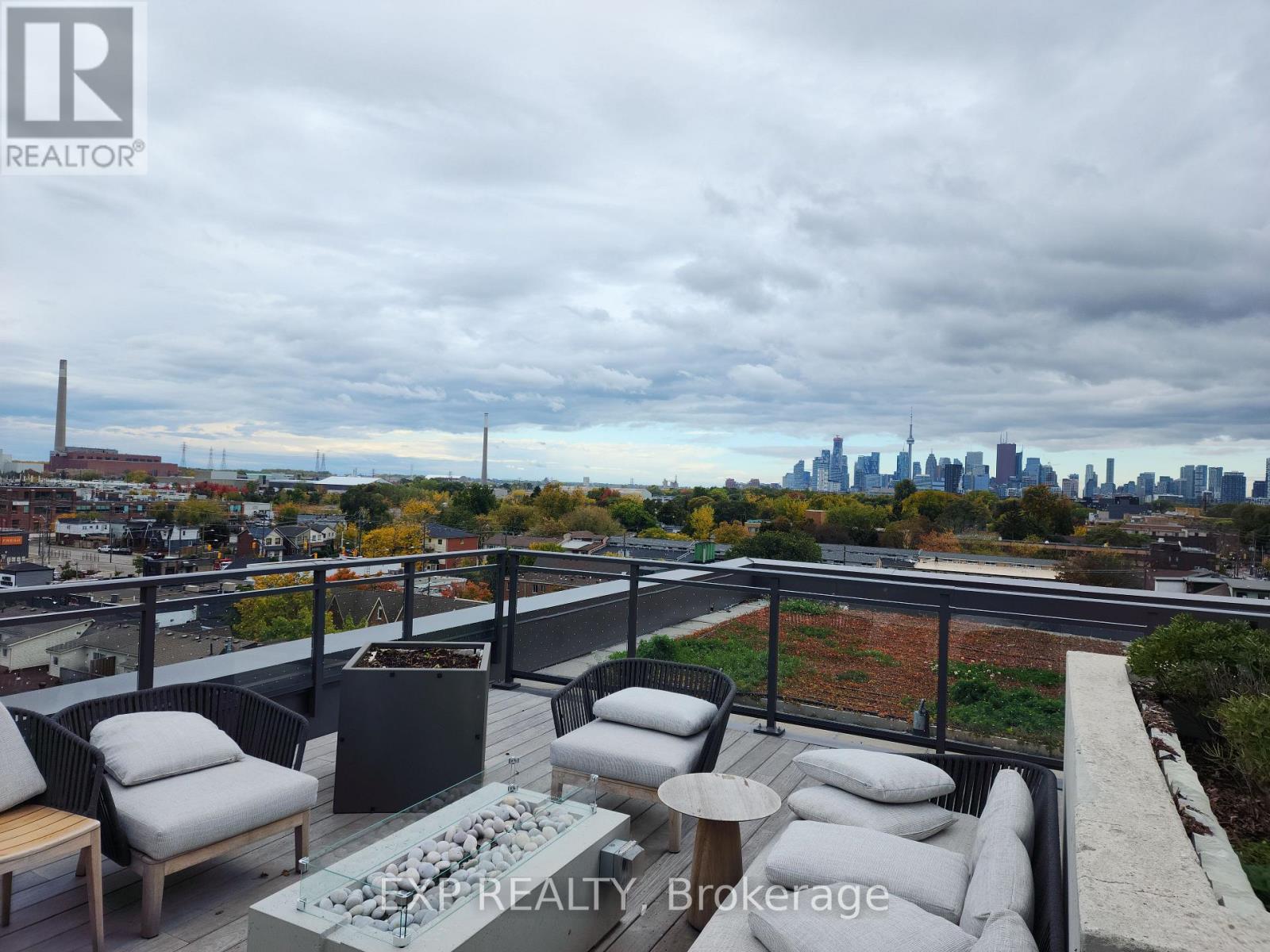 211 - 1285 Queen Street E, Toronto, Ontario  M4L 1C2 - Photo 29 - E12415966
