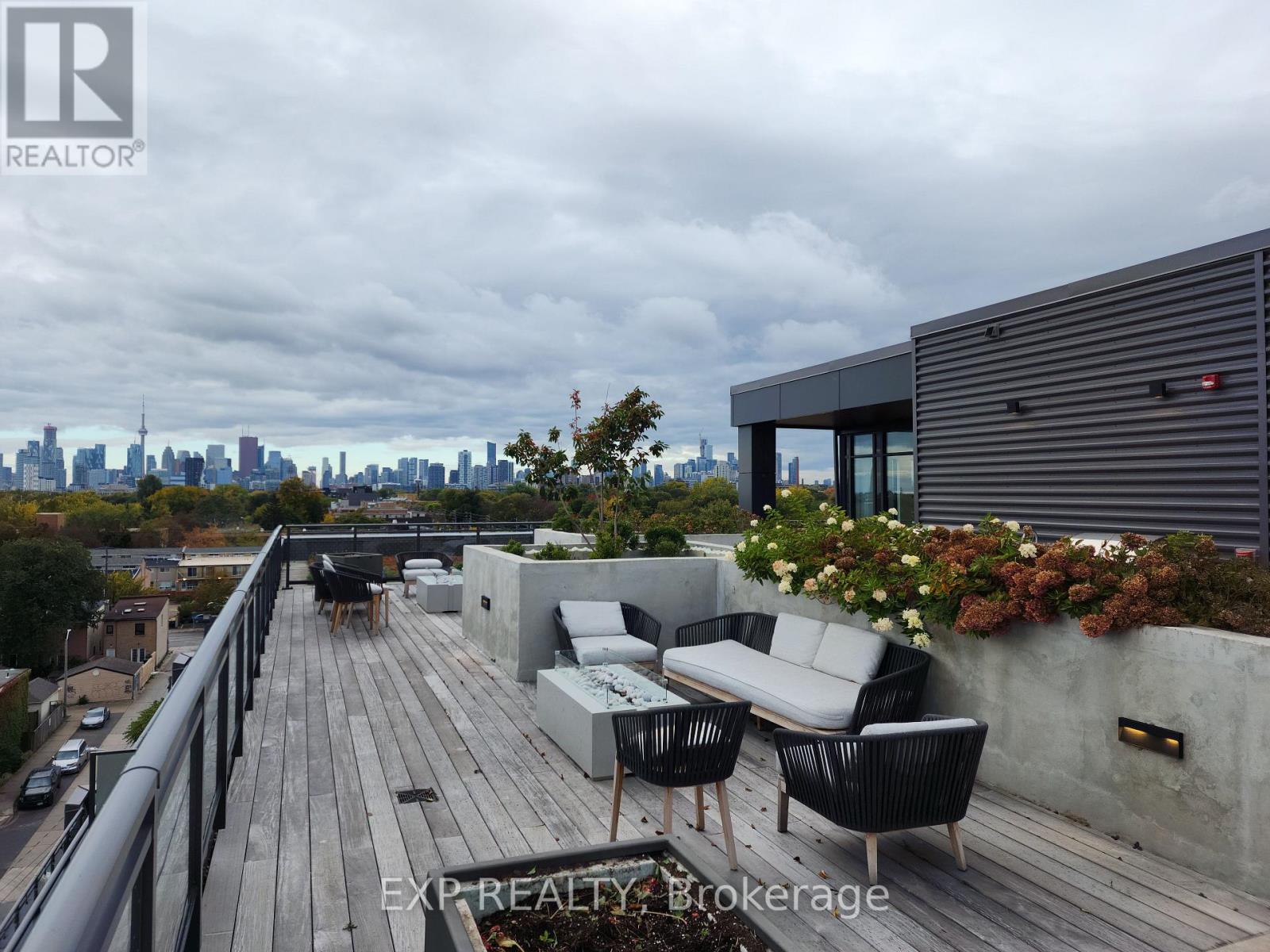 211 - 1285 Queen Street E, Toronto, Ontario  M4L 1C2 - Photo 28 - E12415966