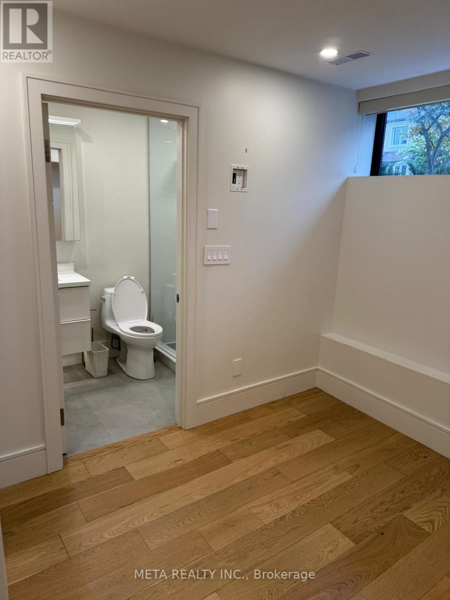 71 Harshaw Avenue, Toronto, Ontario  M8S 1X9 - Photo 13 - W12376248