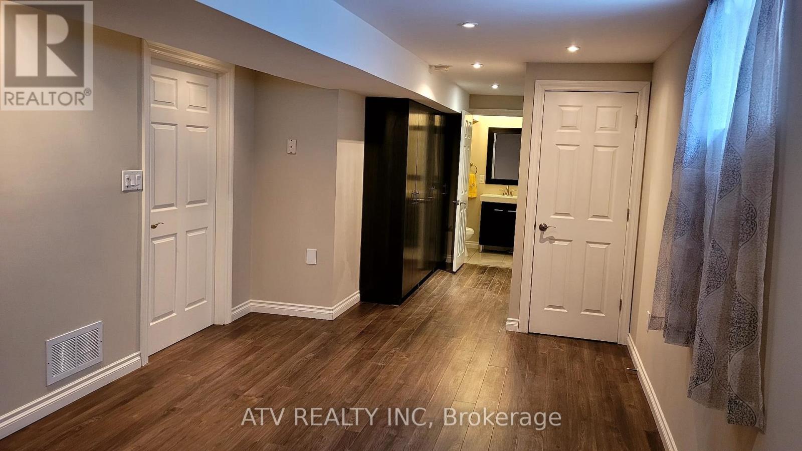 133 Columbia Road, Barrie (Holly), Ontario  L4N 8E3 - Photo 22 - S12482429