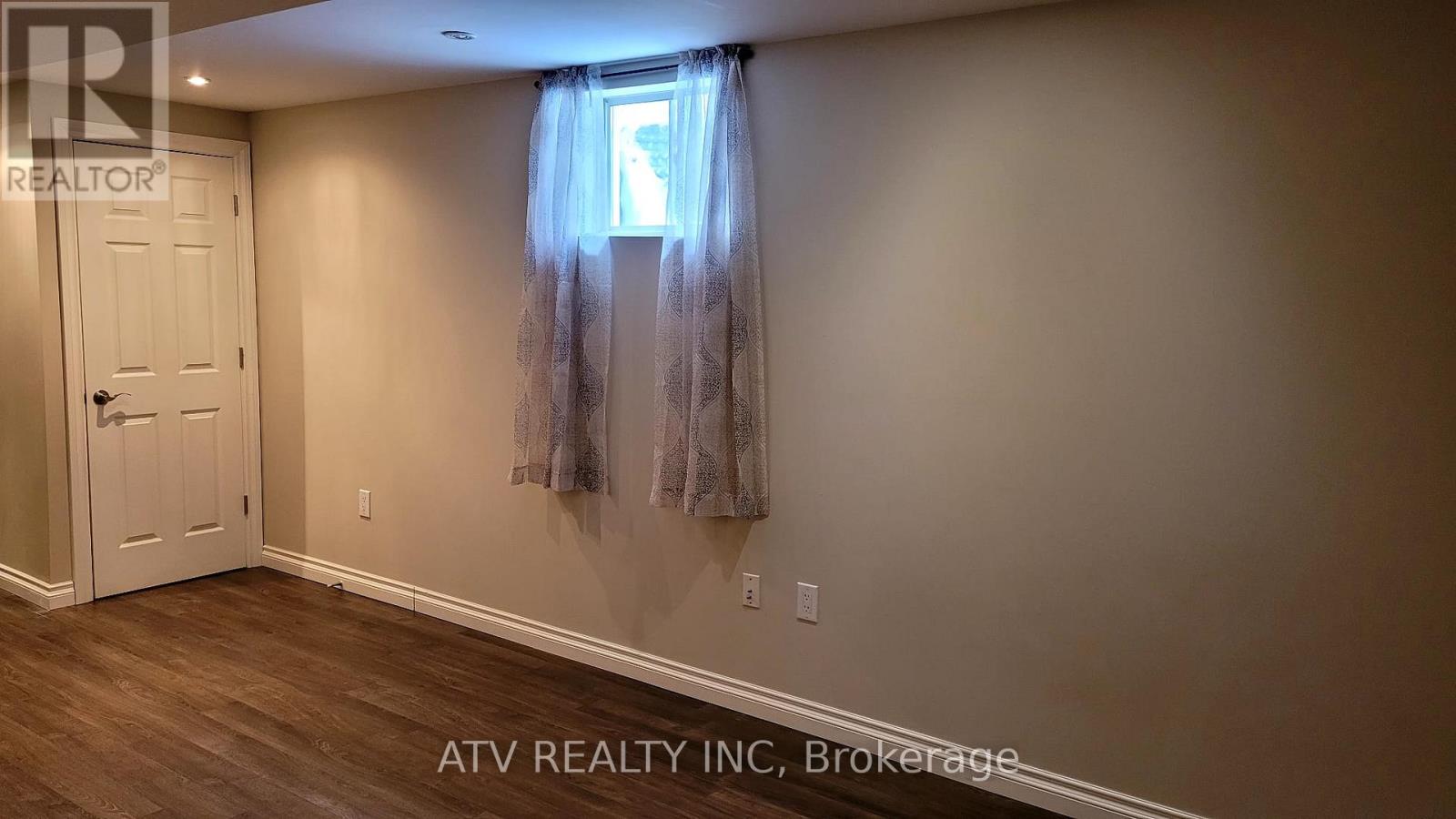 133 Columbia Road, Barrie (Holly), Ontario  L4N 8E3 - Photo 29 - S12482429