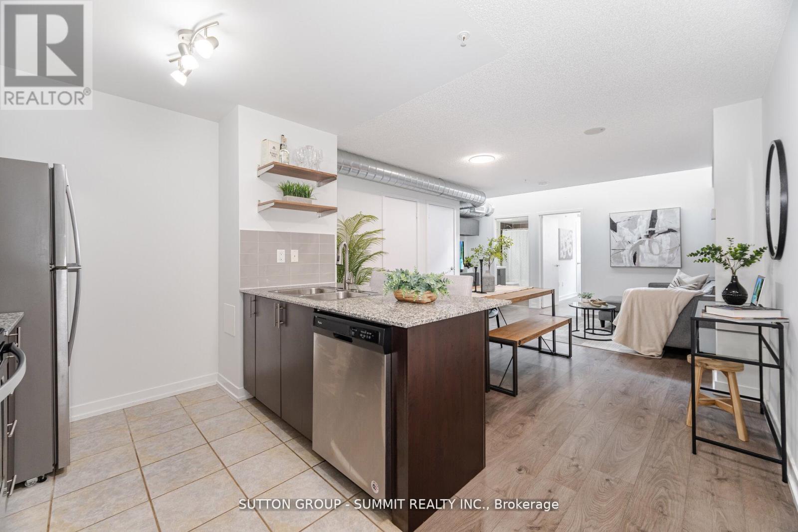 311 - 1410 Dupont Street, Toronto, Ontario  M6H 0B6 - Photo 3 - W12482424
