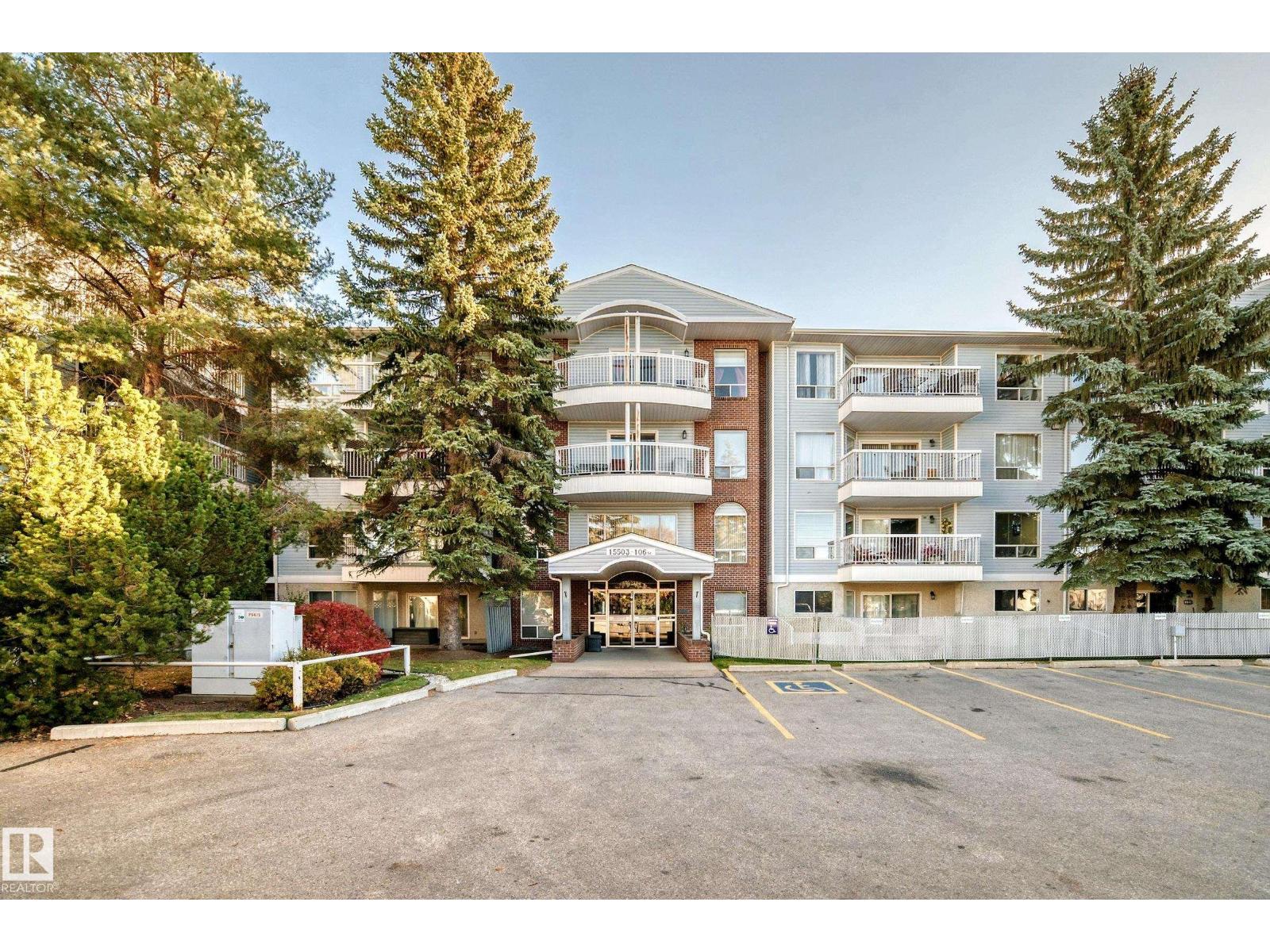 #117 15503 106 ST NW, Edmonton, Alberta