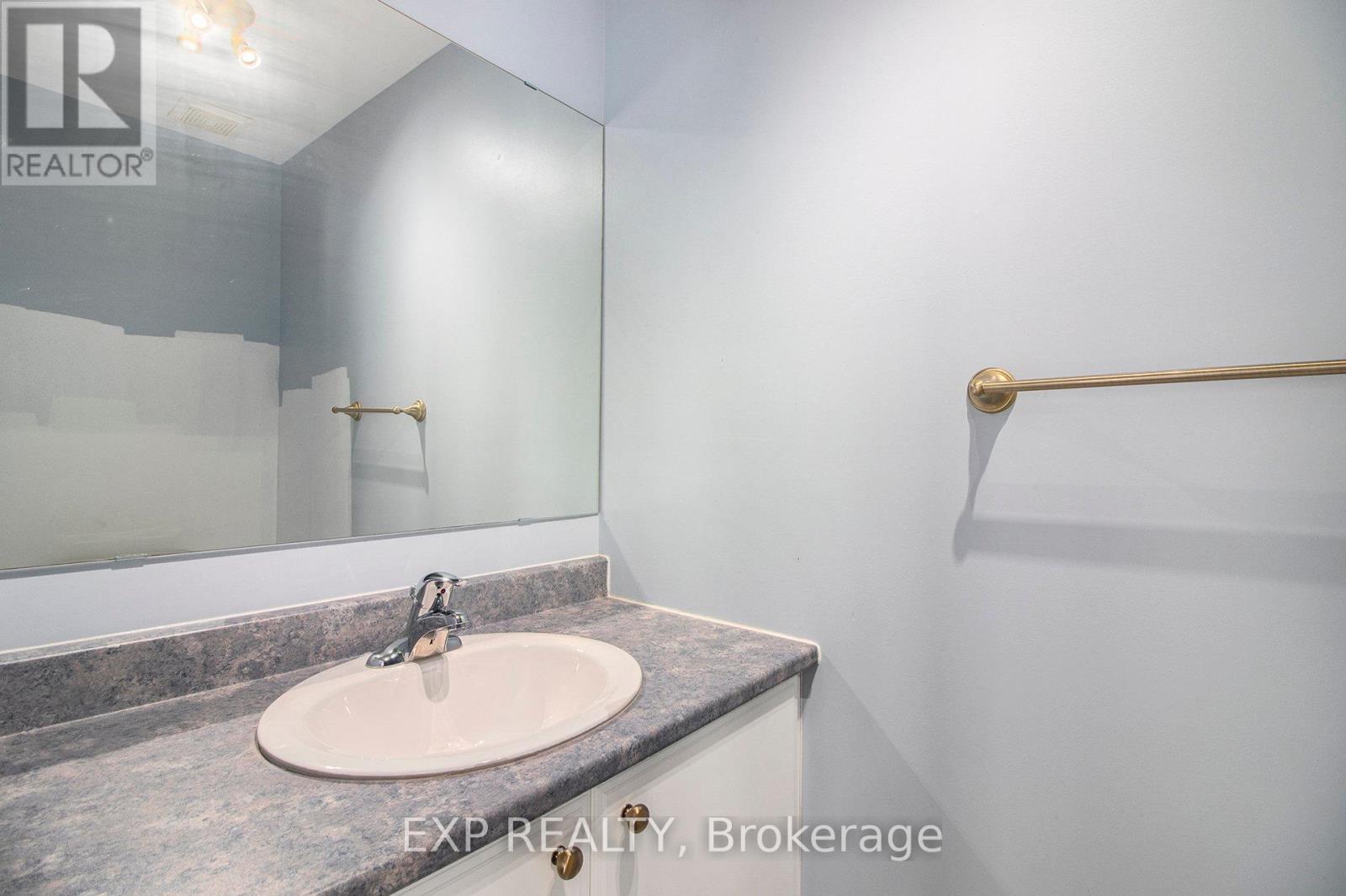 234 Sandra Crescent, Clarence-Rockland, Ontario  K4K 1R6 - Photo 12 - X12429756