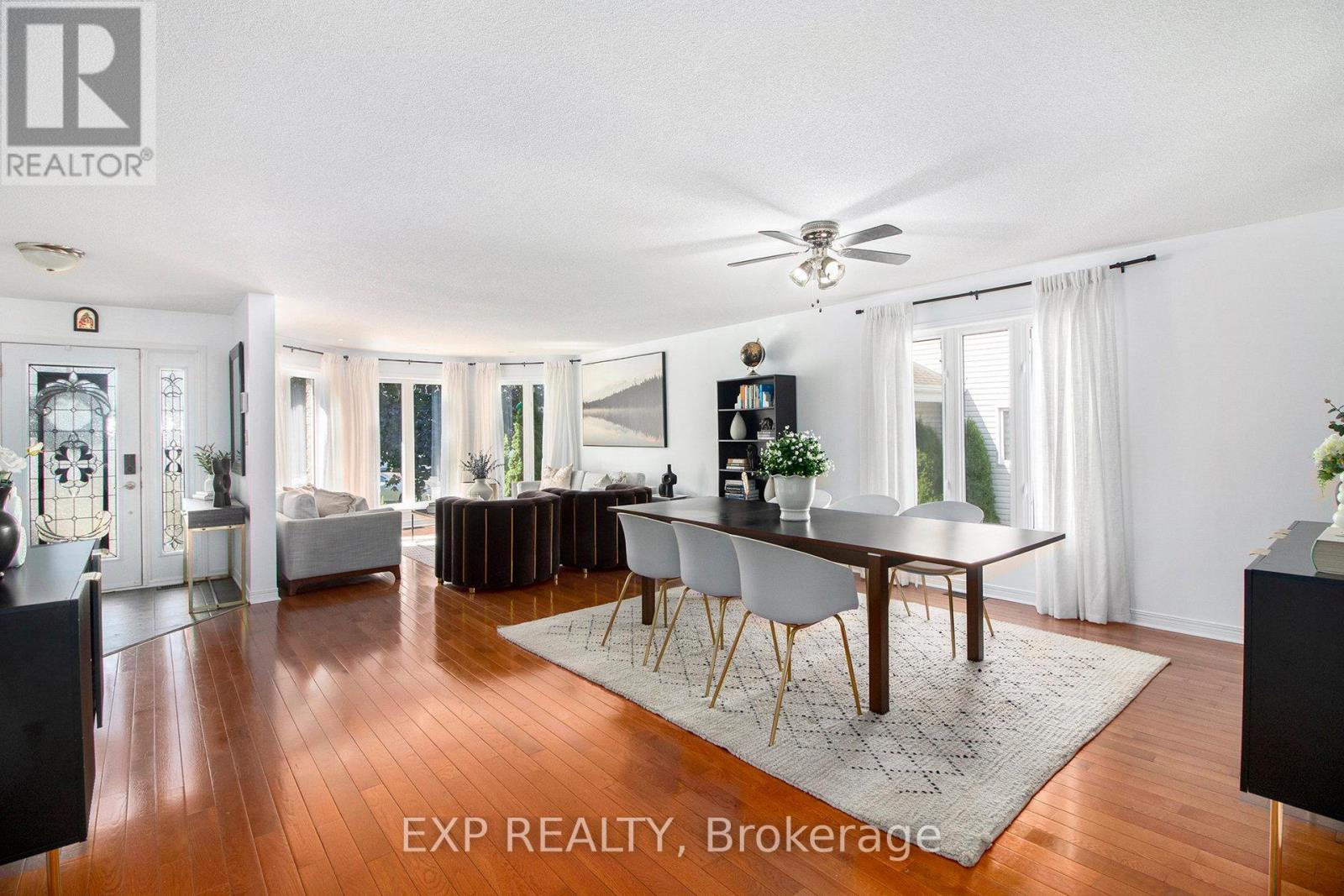 234 Sandra Crescent, Clarence-Rockland, Ontario  K4K 1R6 - Photo 6 - X12429756