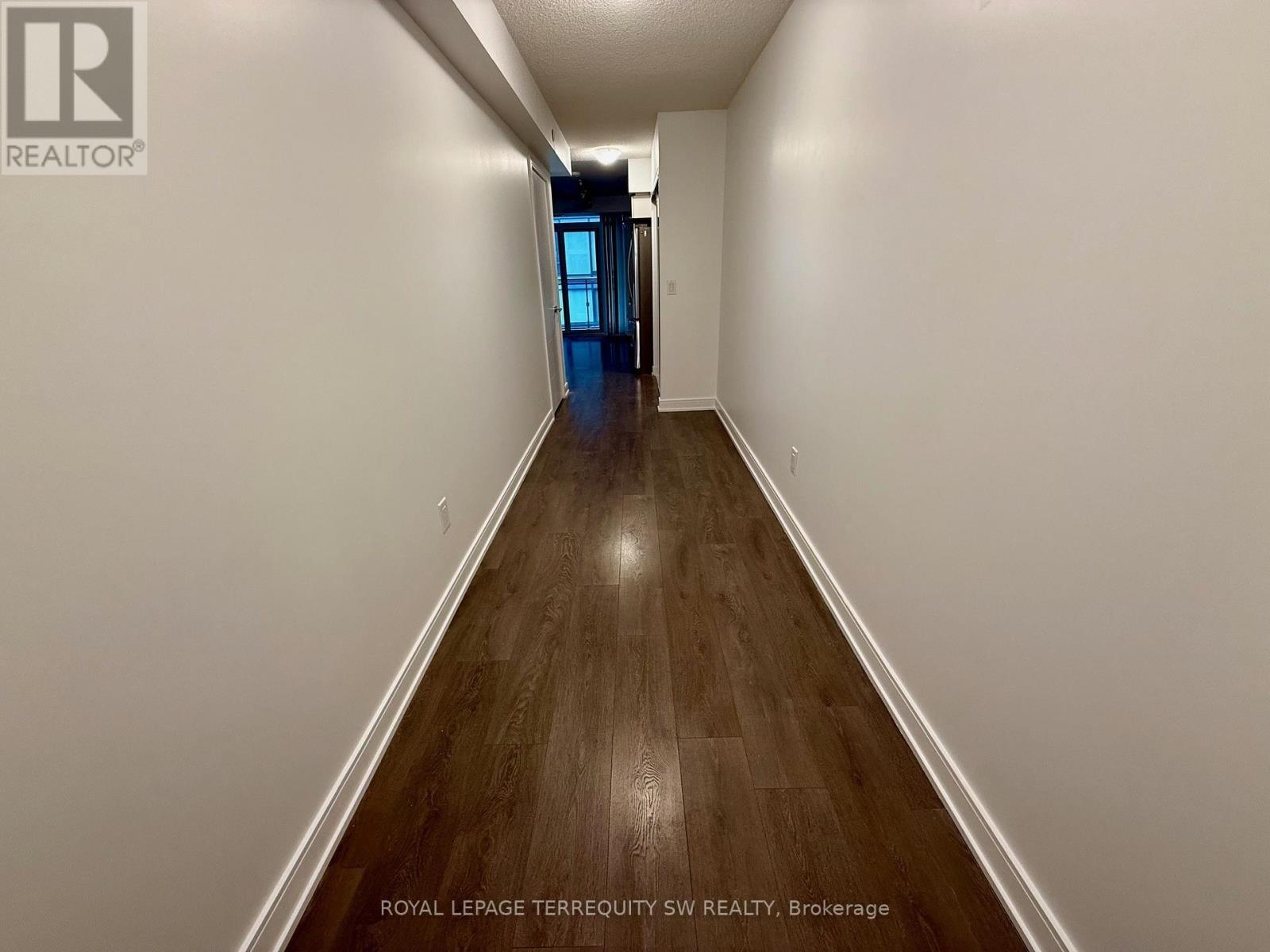 1129 - 525 Adelaide Street W, Toronto, Ontario  M6E 1B1 - Photo 9 - C12482446