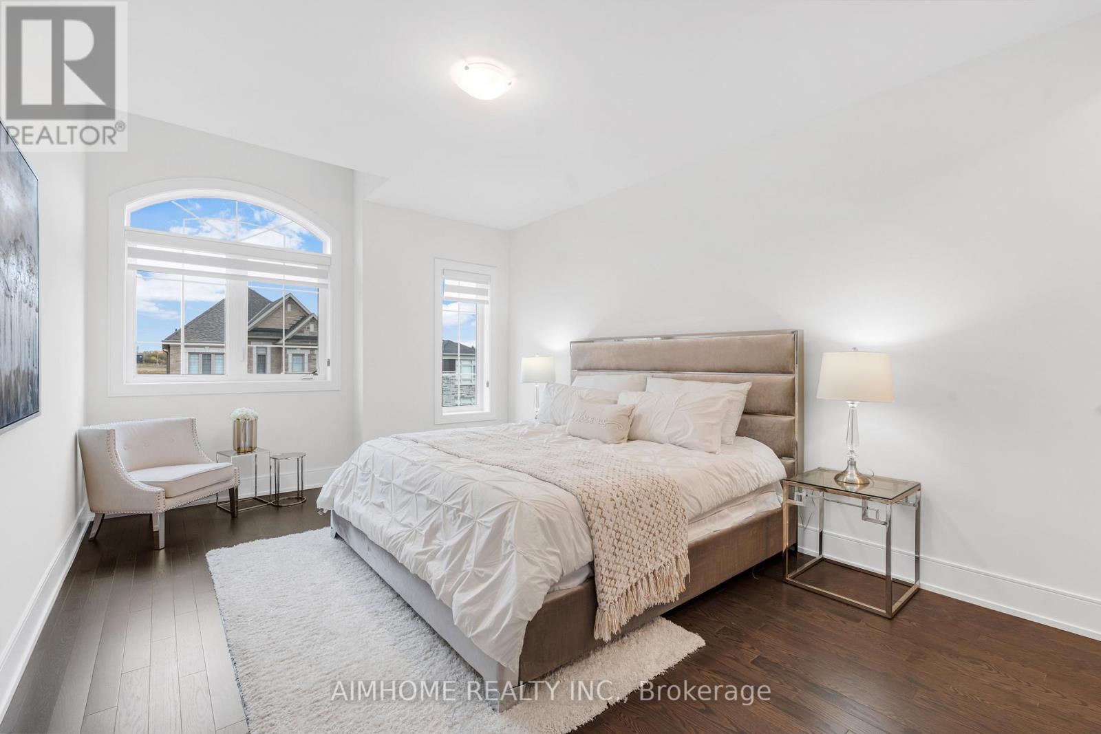 27 William Logan Drive, Richmond Hill, Ontario  L4E 1K3 - Photo 25 - N12482448