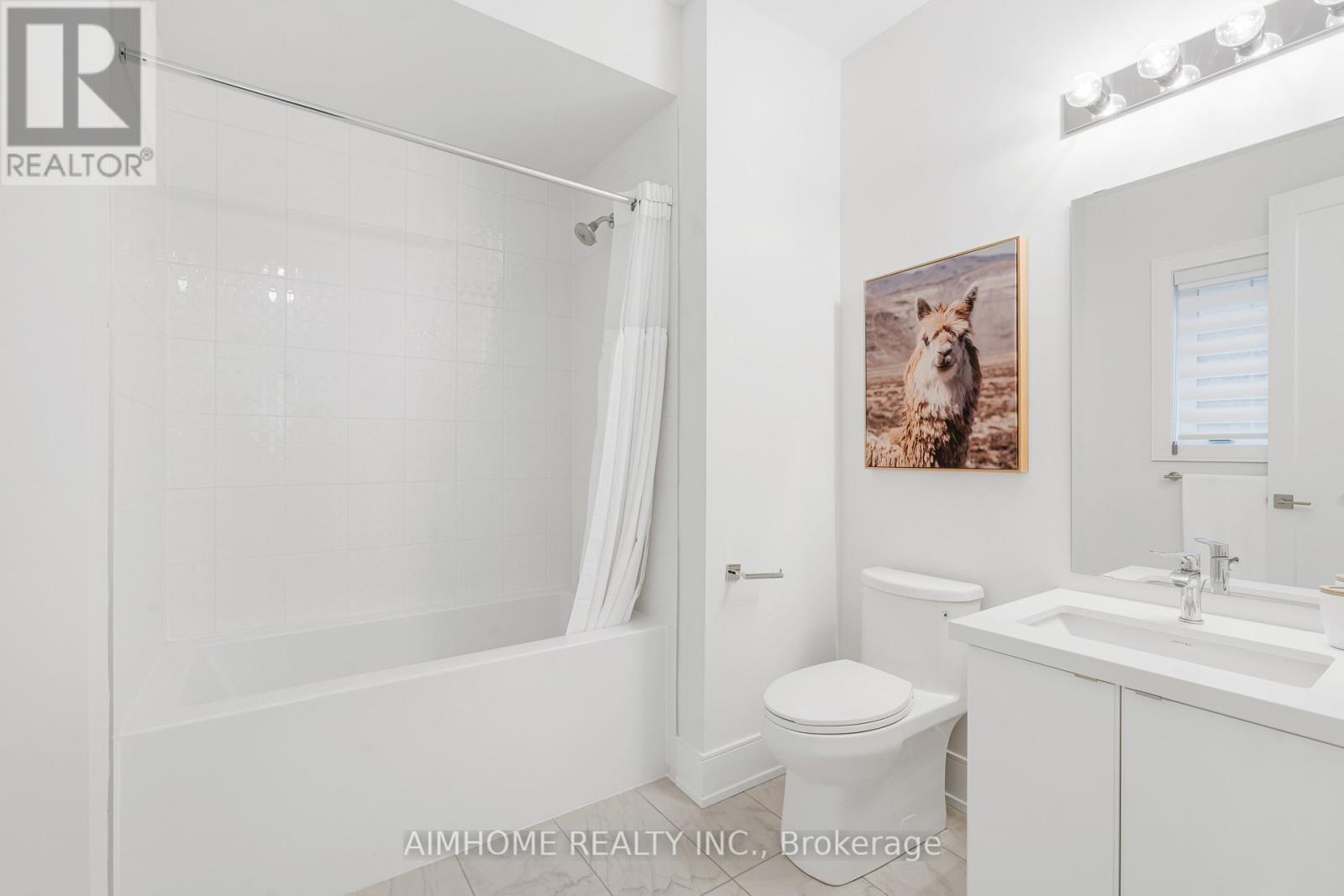 27 William Logan Drive, Richmond Hill, Ontario  L4E 1K3 - Photo 26 - N12482448
