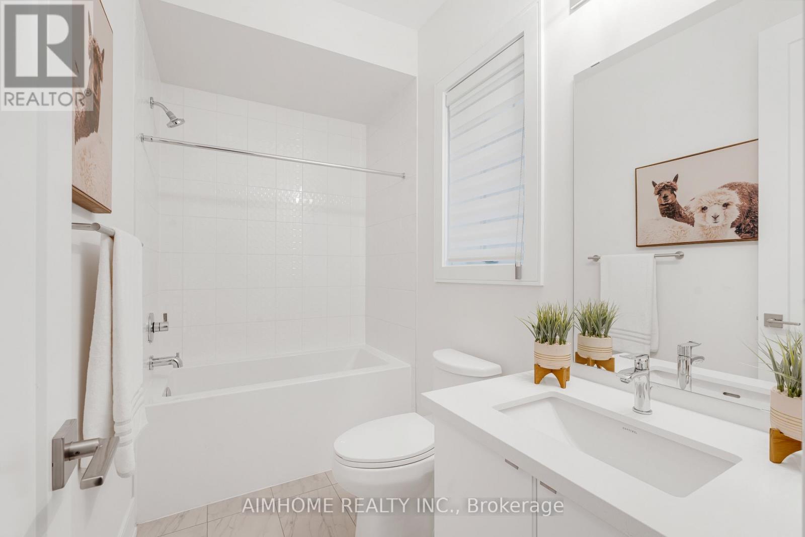 27 William Logan Drive, Richmond Hill, Ontario  L4E 1K3 - Photo 28 - N12482448