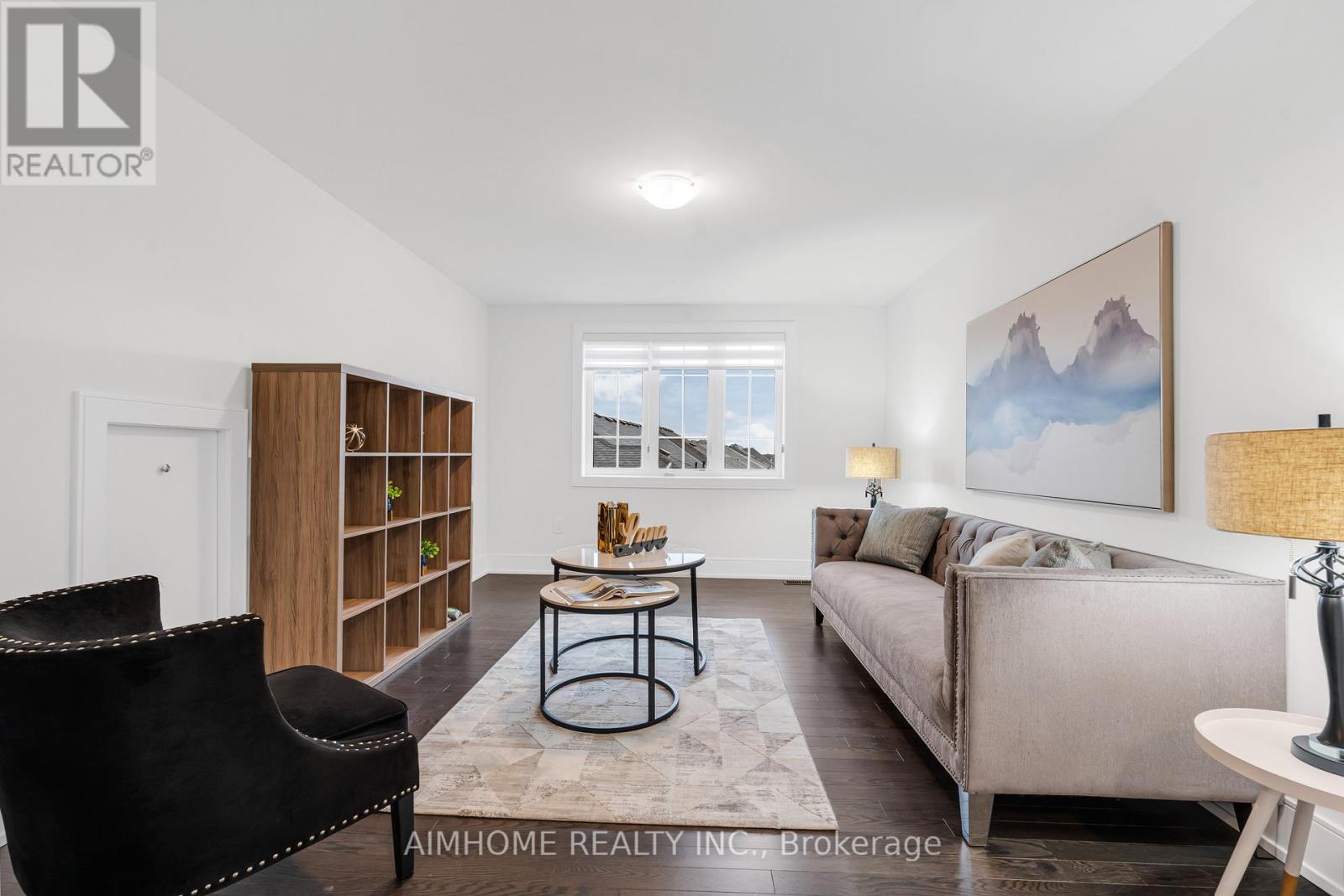 27 William Logan Drive, Richmond Hill, Ontario  L4E 1K3 - Photo 31 - N12482448