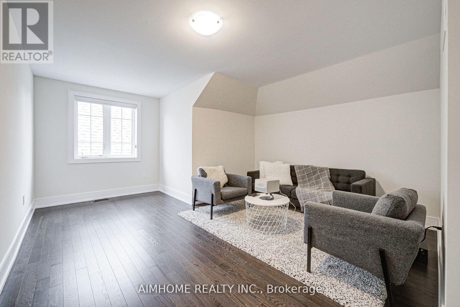 27 William Logan Drive, Richmond Hill, Ontario  L4E 1K3 - Photo 33 - N12482448