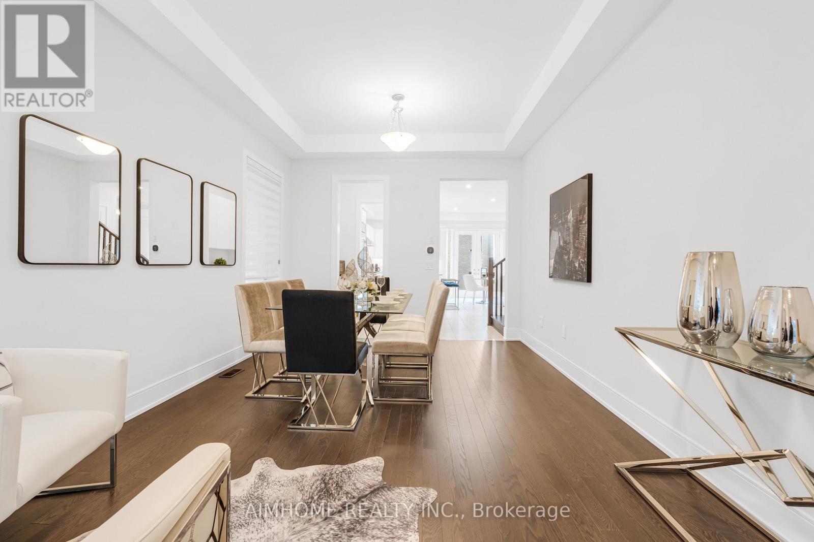 27 William Logan Drive, Richmond Hill, Ontario  L4E 1K3 - Photo 6 - N12482448