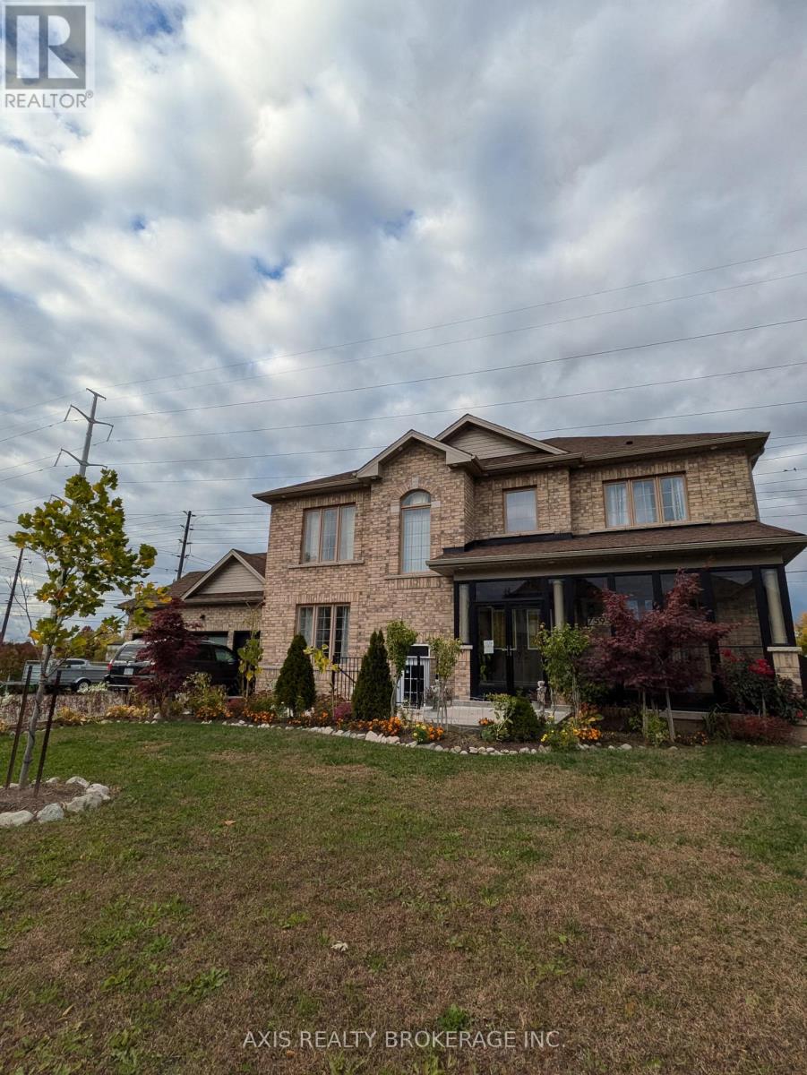 7595 Marpin Court, Niagara Falls, Ontario  L2H 0P3 - Photo 2 - X12482444