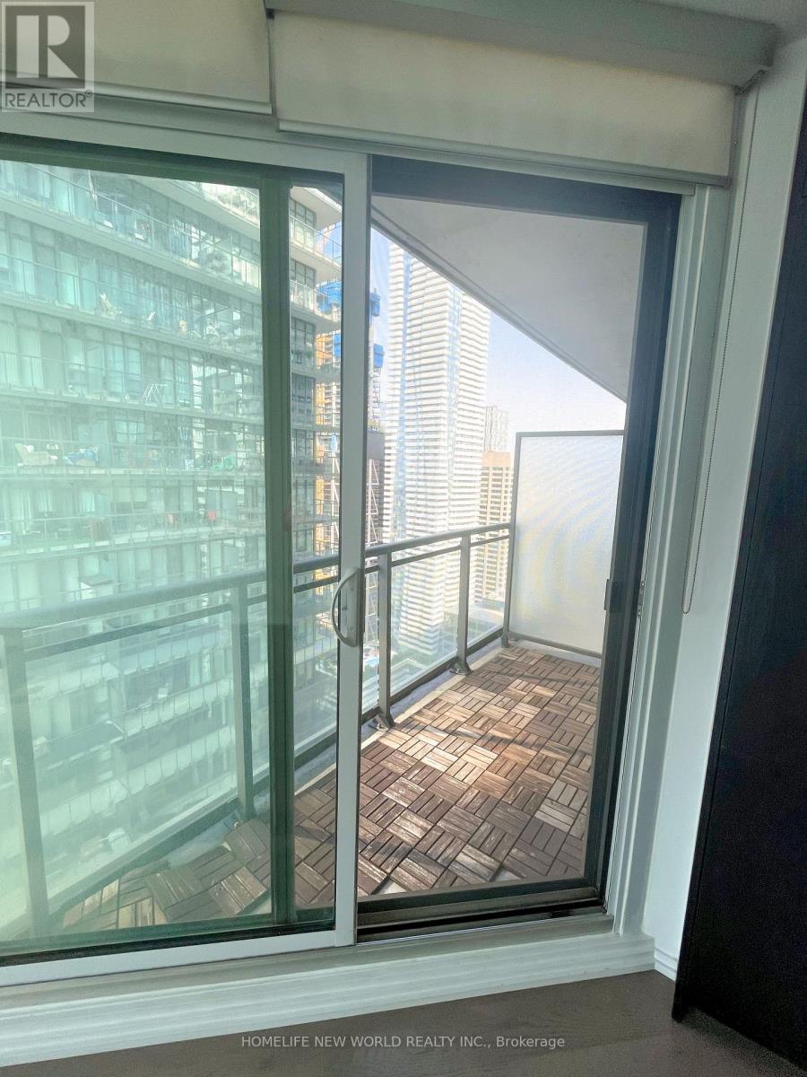 4702 - 45 Charles Street E, Toronto, Ontario  M4Y 0B8 - Photo 11 - C12482453
