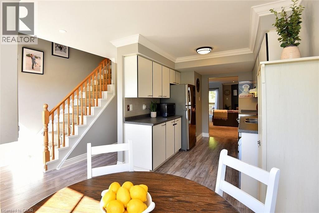 2075 Walkers Line Unit# 203, Burlington, Ontario  L7M 4G7 - Photo 17 - 40776501