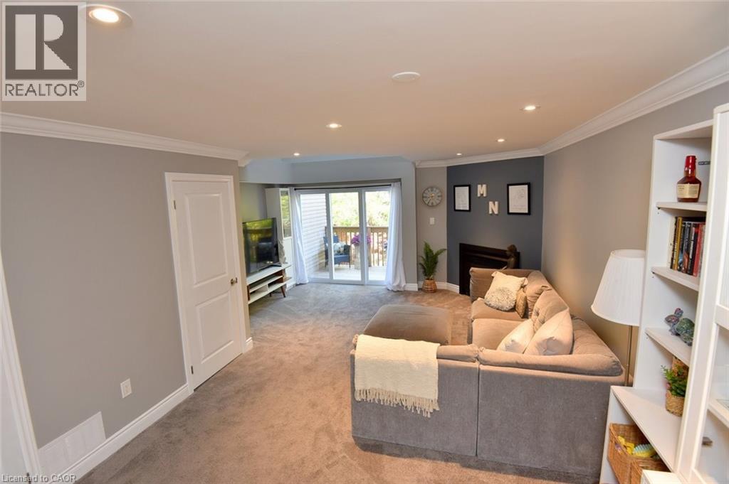 2075 Walkers Line Unit# 203, Burlington, Ontario  L7M 4G7 - Photo 7 - 40776501