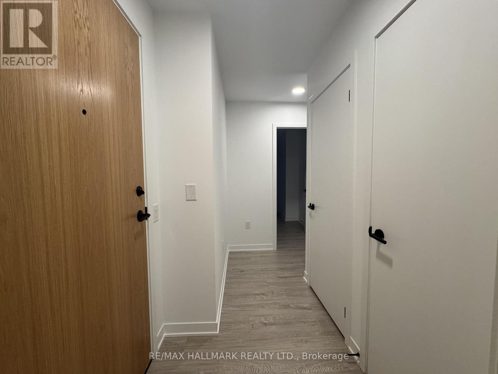 1404 - 2495 Eglinton Avenue W, Mississauga, Ontario  L5M 2T2 - Photo 19 - W12482455