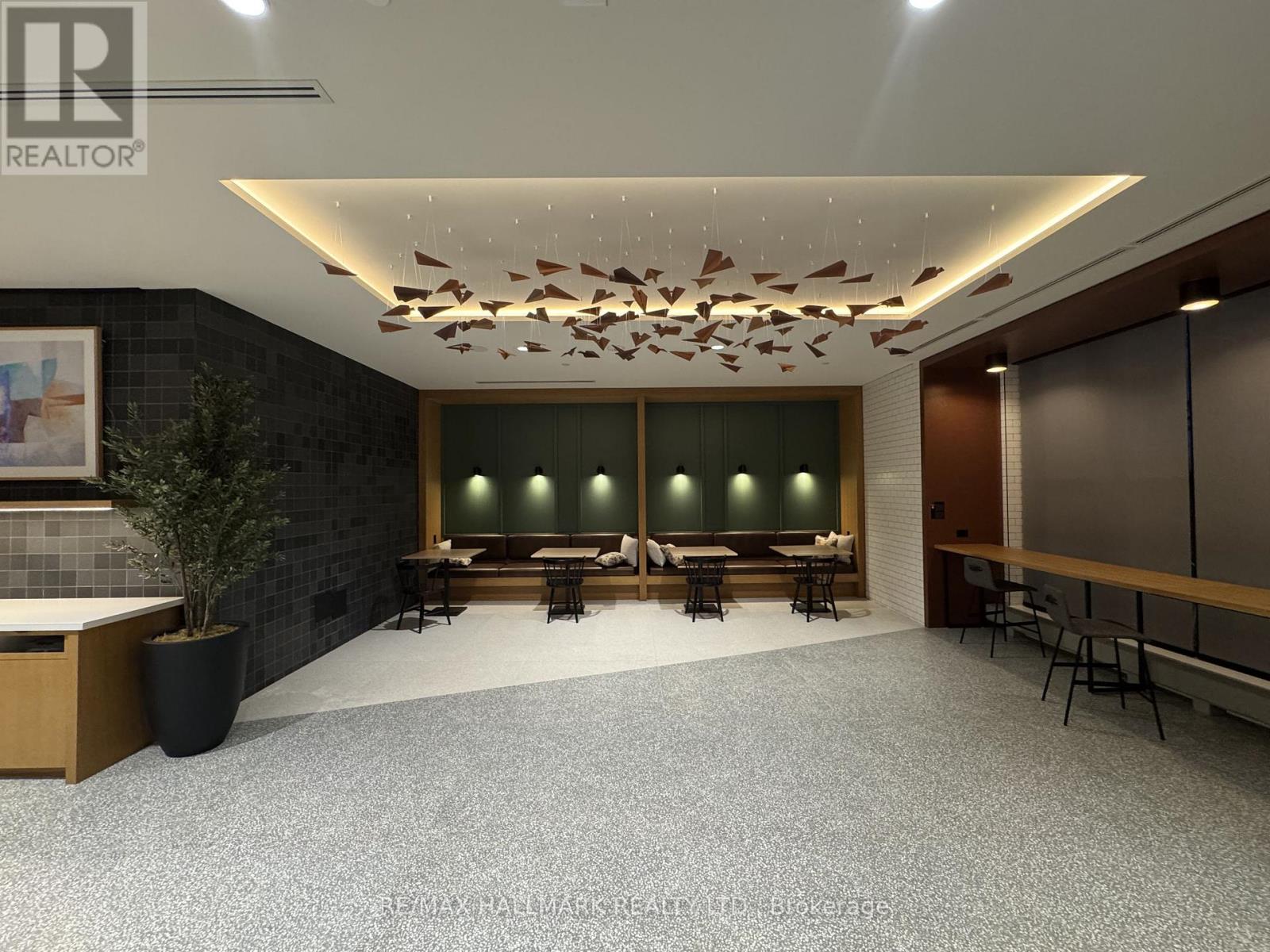 1404 - 2495 Eglinton Avenue W, Mississauga, Ontario  L5M 2T2 - Photo 26 - W12482455