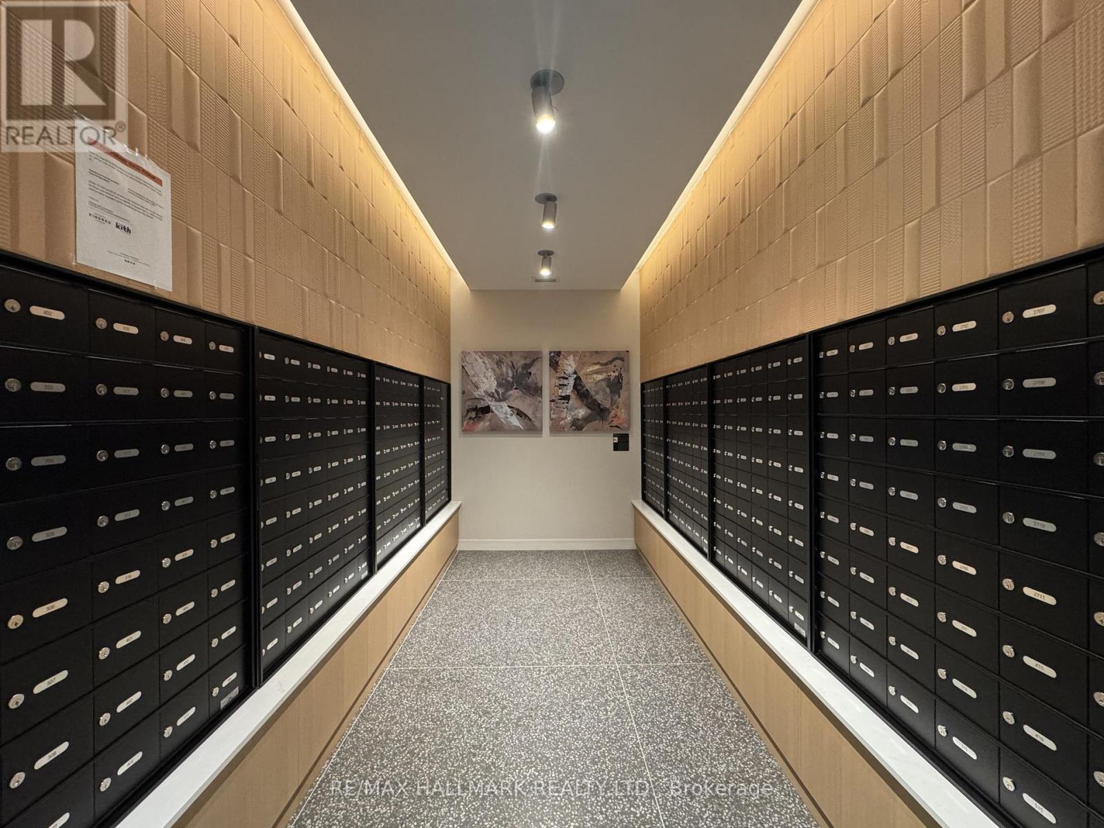 1404 - 2495 Eglinton Avenue W, Mississauga, Ontario  L5M 2T2 - Photo 30 - W12482455