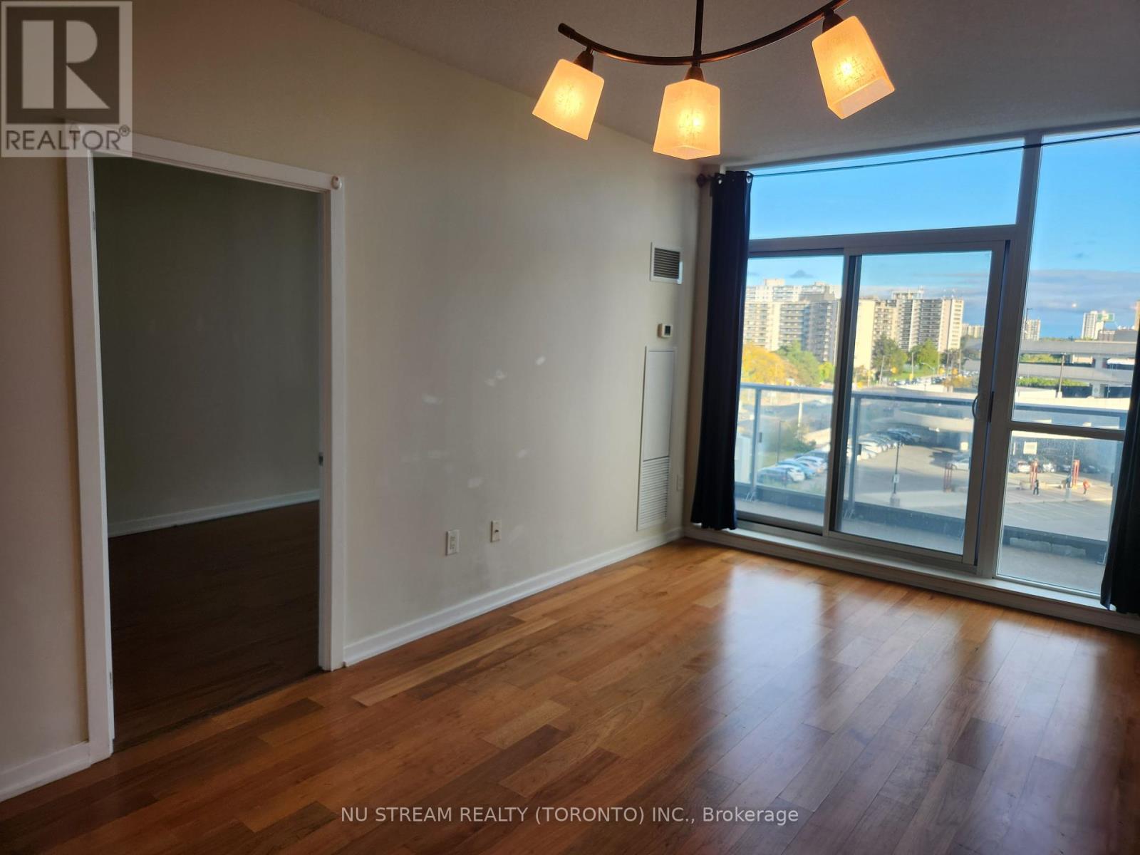 414 - 70 Forest Manor Road, Toronto, Ontario  M2J 0A9 - Photo 9 - C12454550