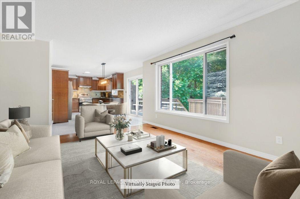 35 Loraine Avenue, Quinte West, Ontario K8V 6R4 - Photo 10 - X12482367